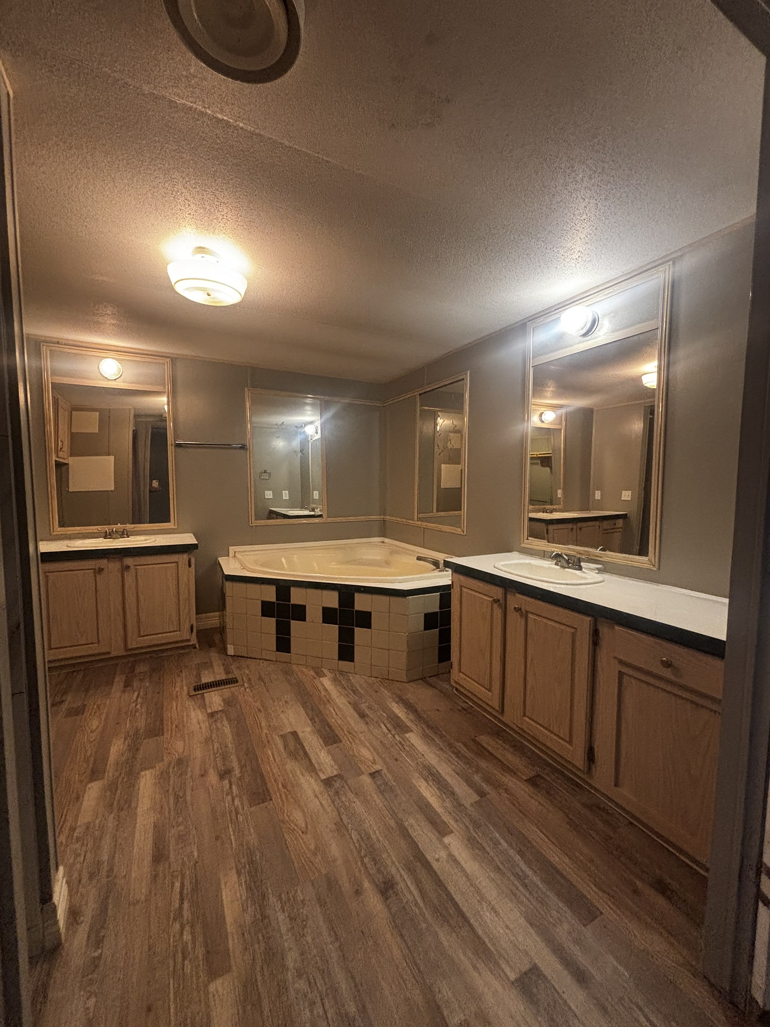 7684 S Sh 75 44 Property Photo 18