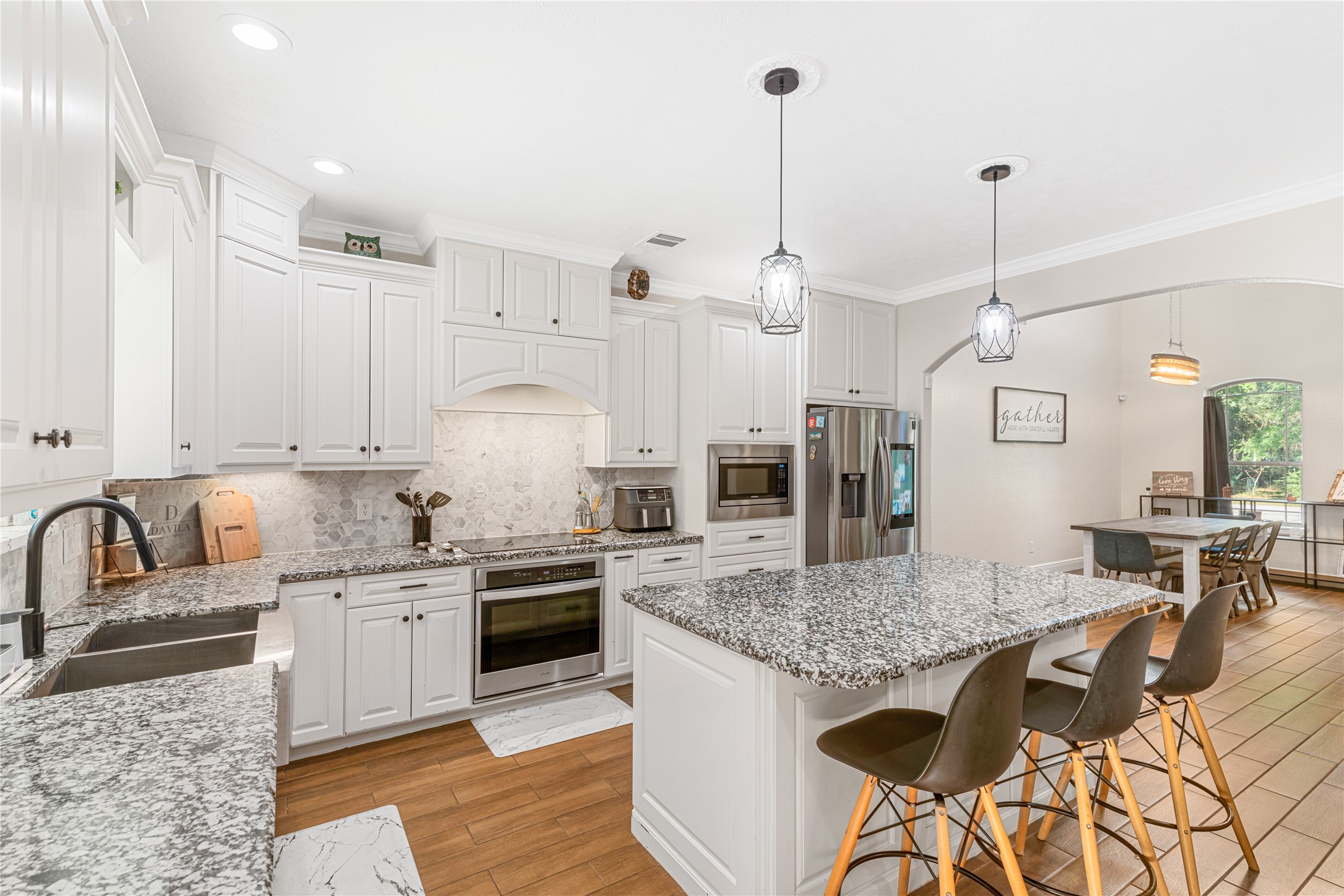 40211 Garwood Court Property Photo 12