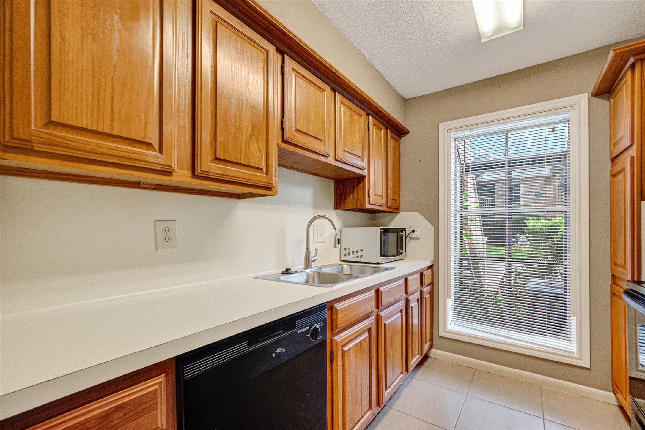 1311 Antoine Drive 237 Property Photo 18