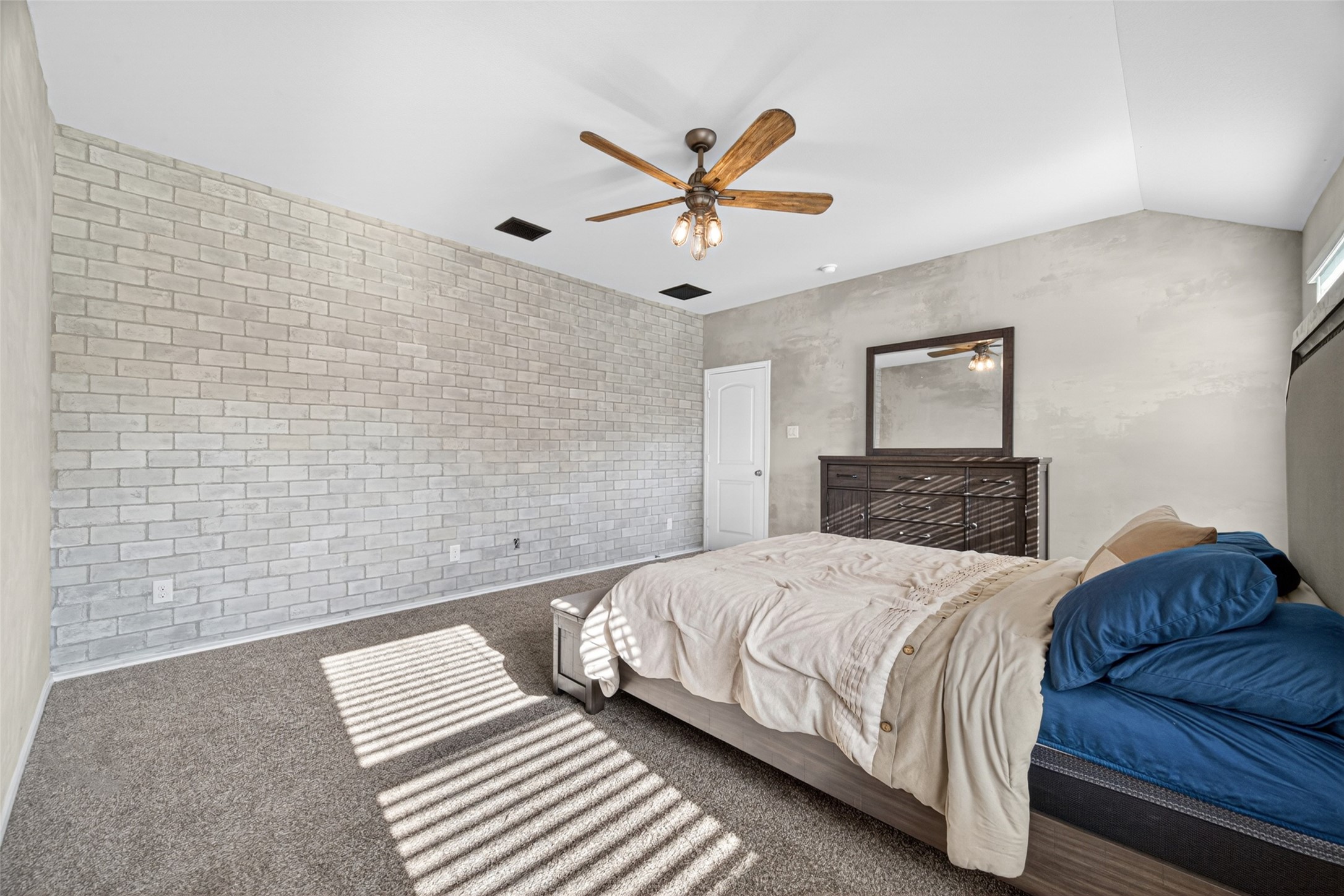 40347 Blossom Valley Lane Property Photo 20