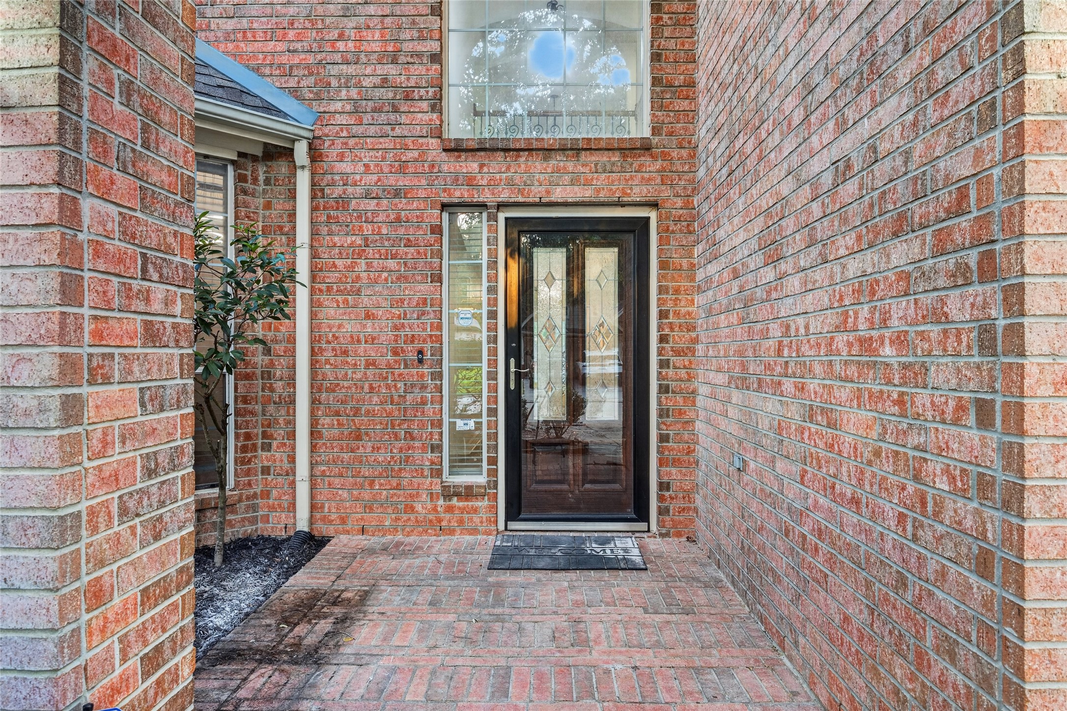 10227 Mossy Brook Lane Property Photo 4