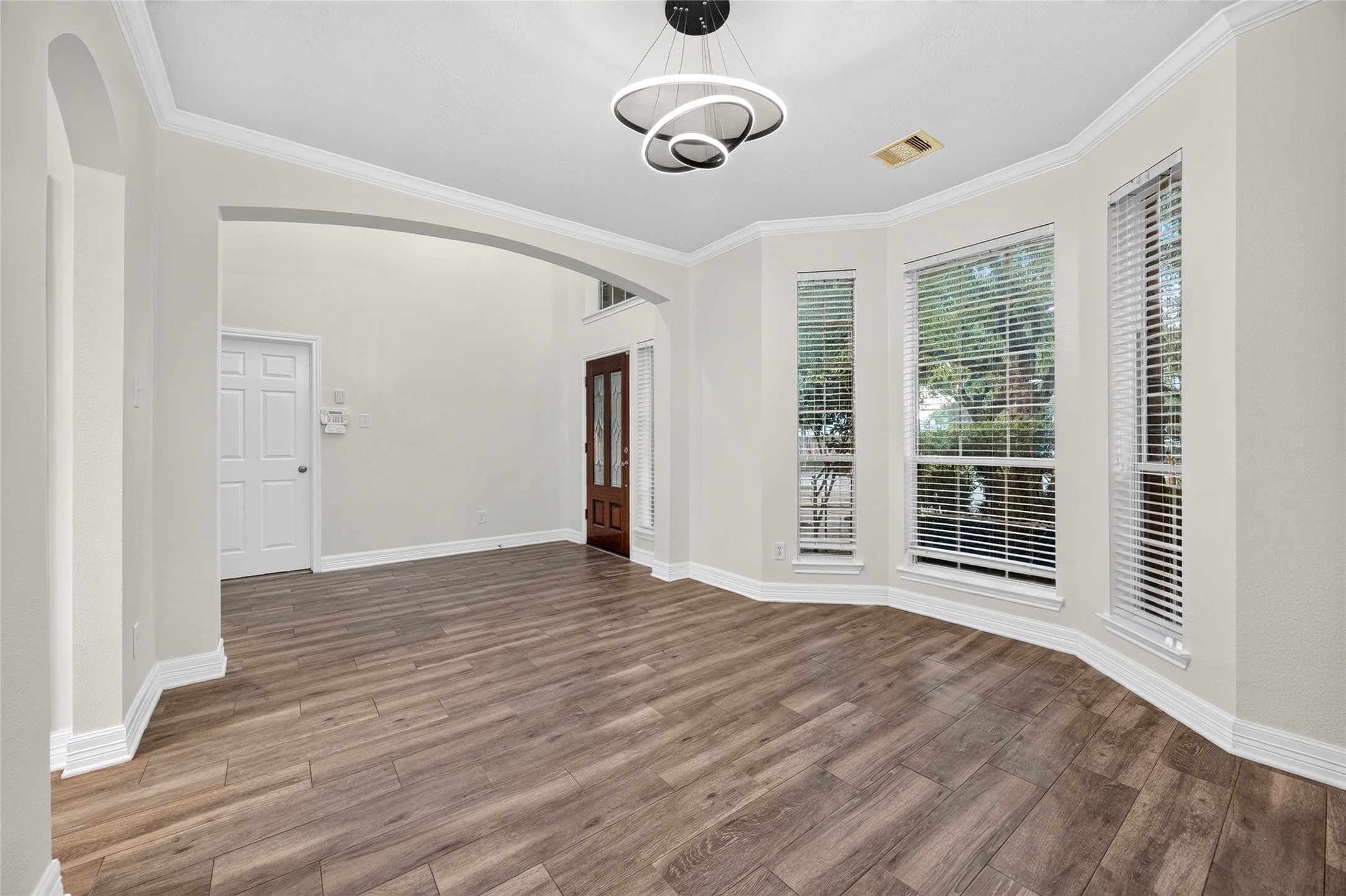 10227 Mossy Brook Lane Property Photo 8