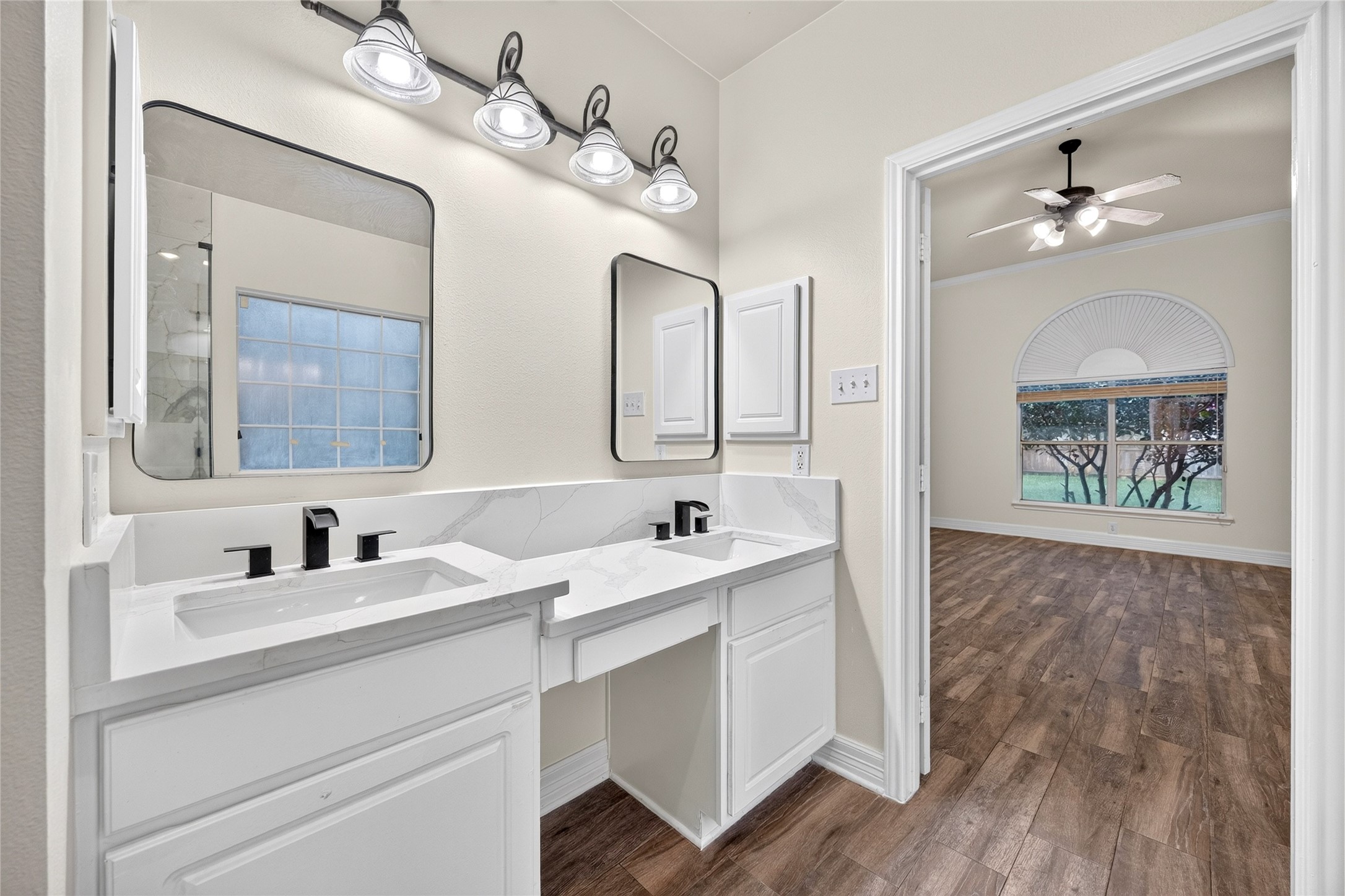 10227 Mossy Brook Lane Property Photo 24