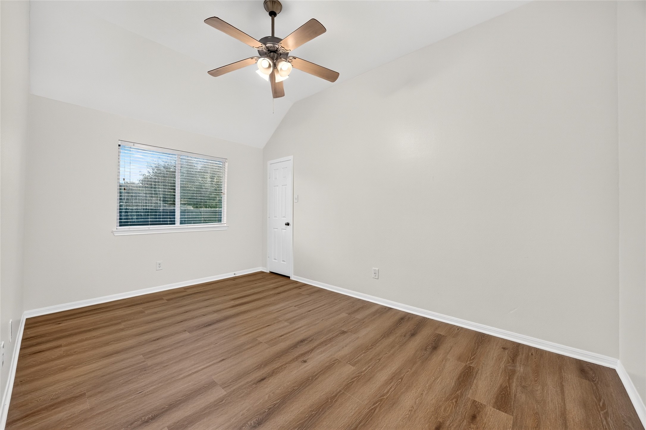 10227 Mossy Brook Lane Property Photo 37