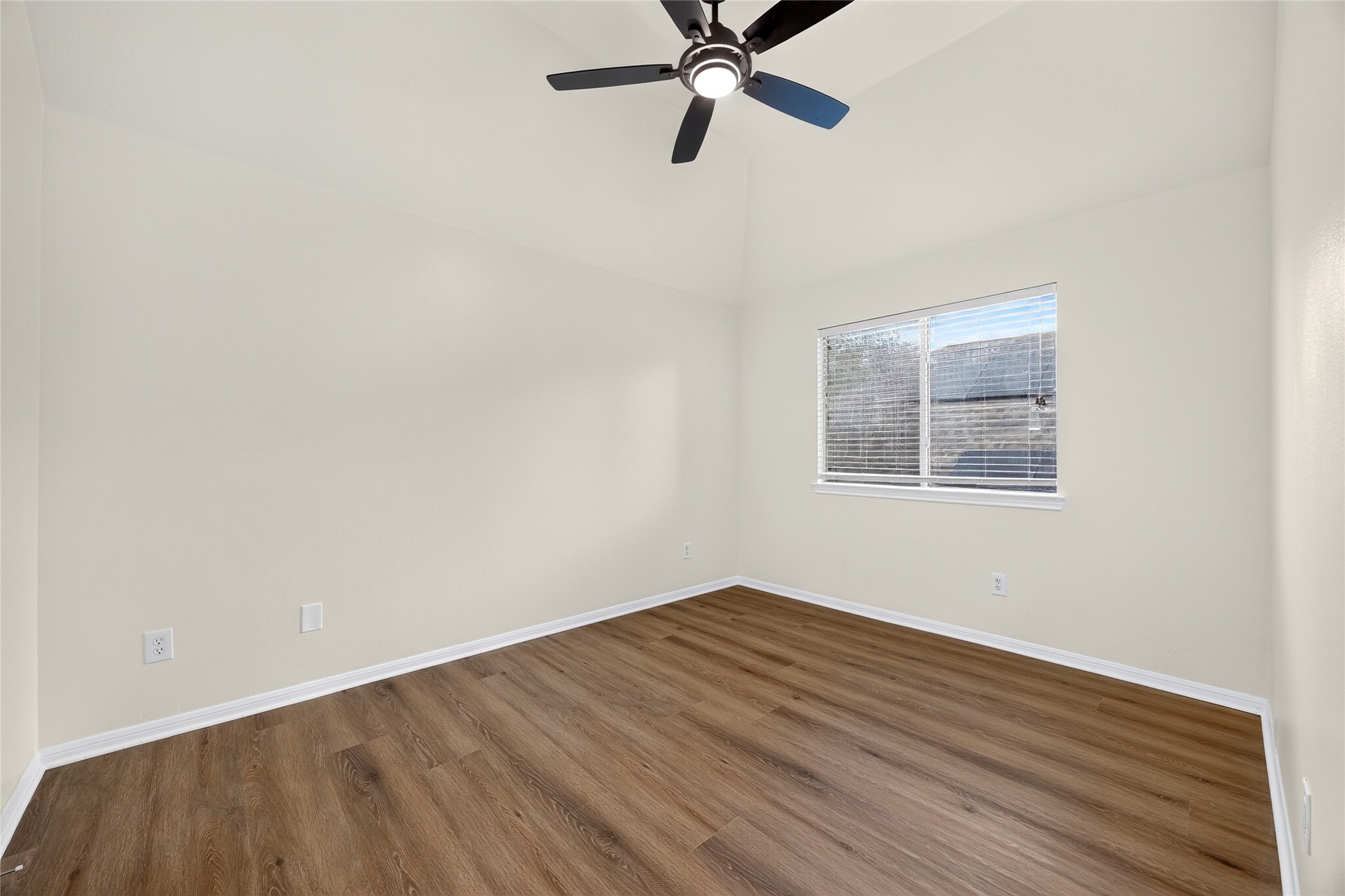 10227 Mossy Brook Lane Property Photo 39