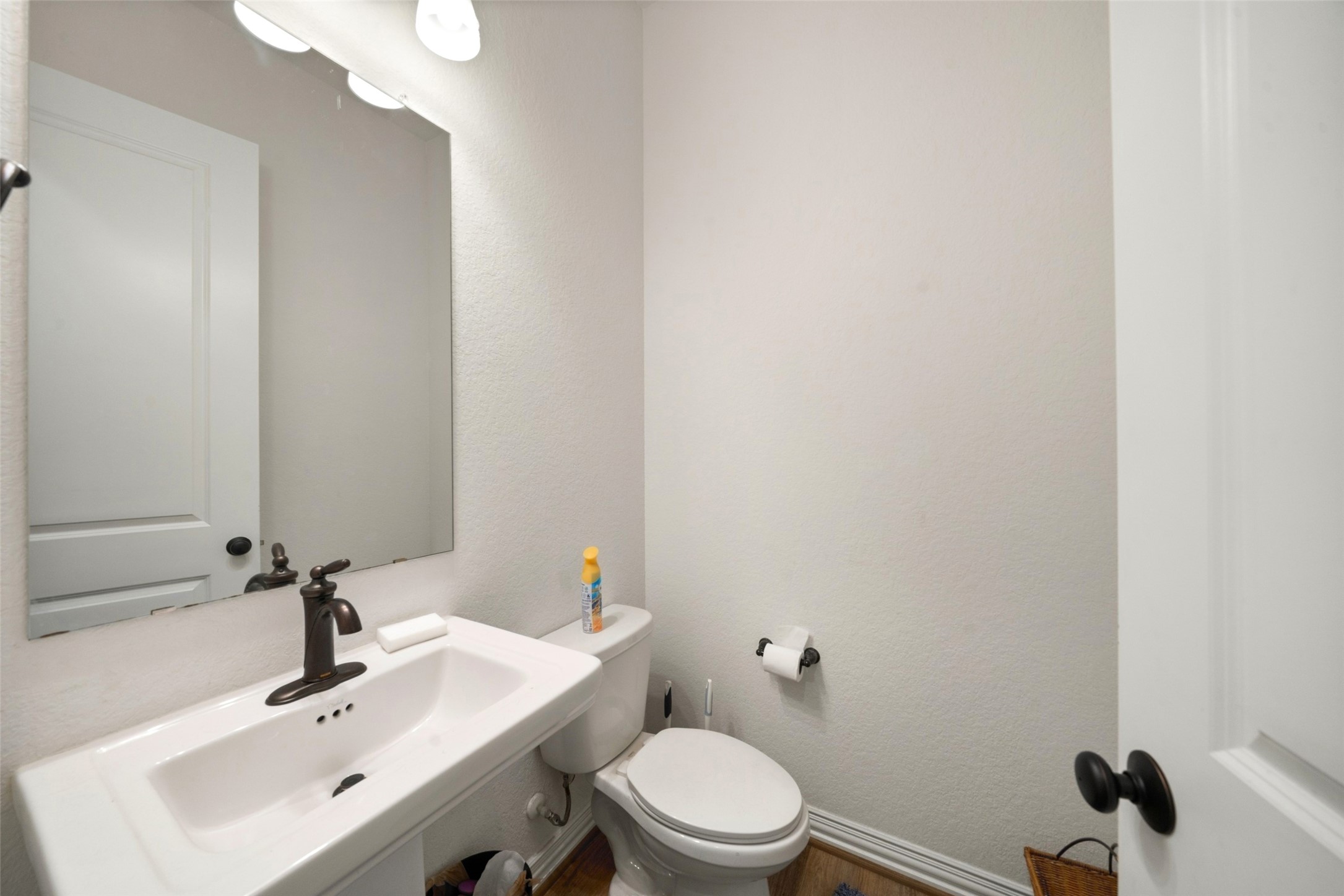 20802 Mirror Point Drive Property Photo 24