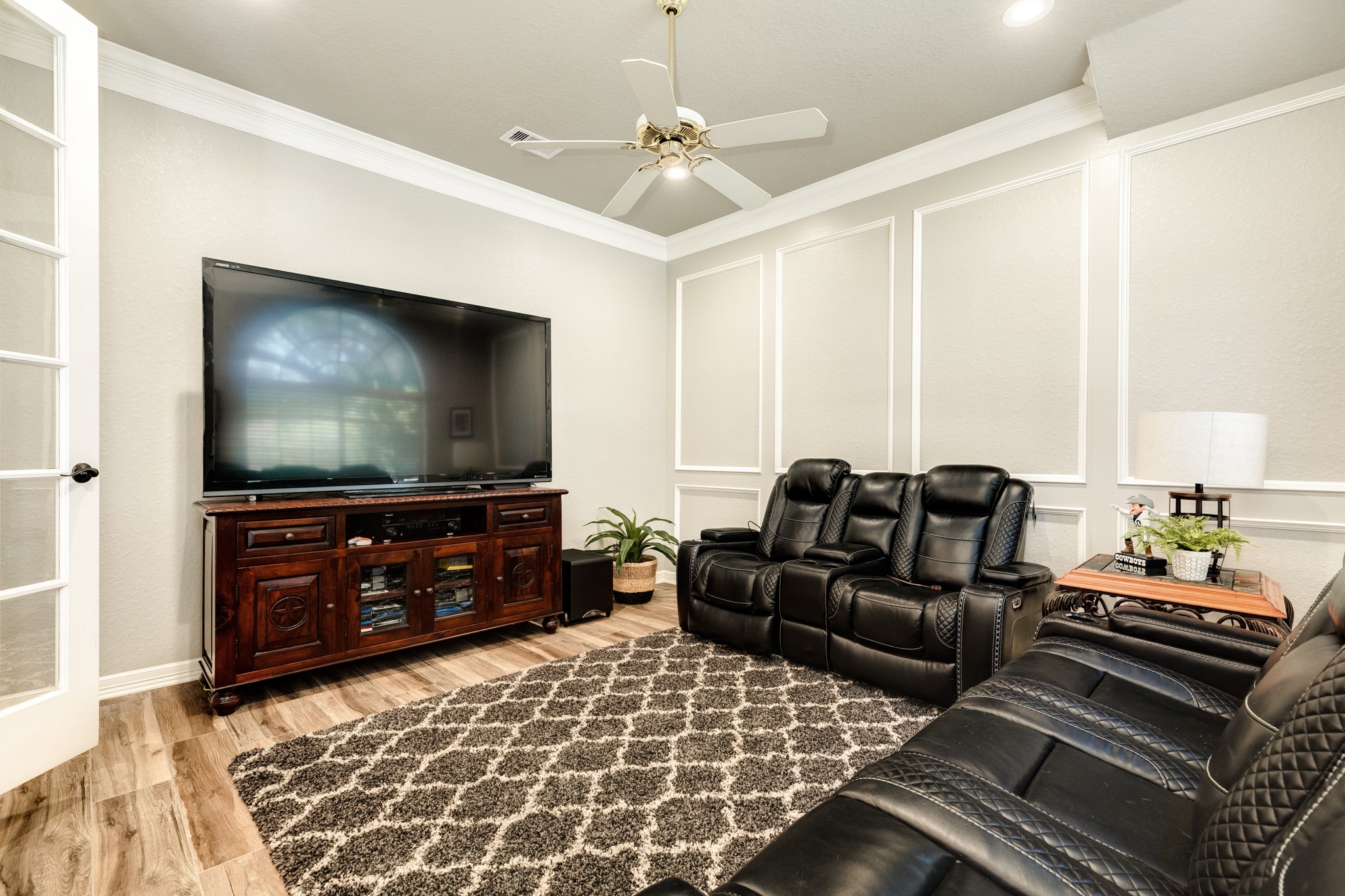 294 Timbercreek Drive Property Photo 21