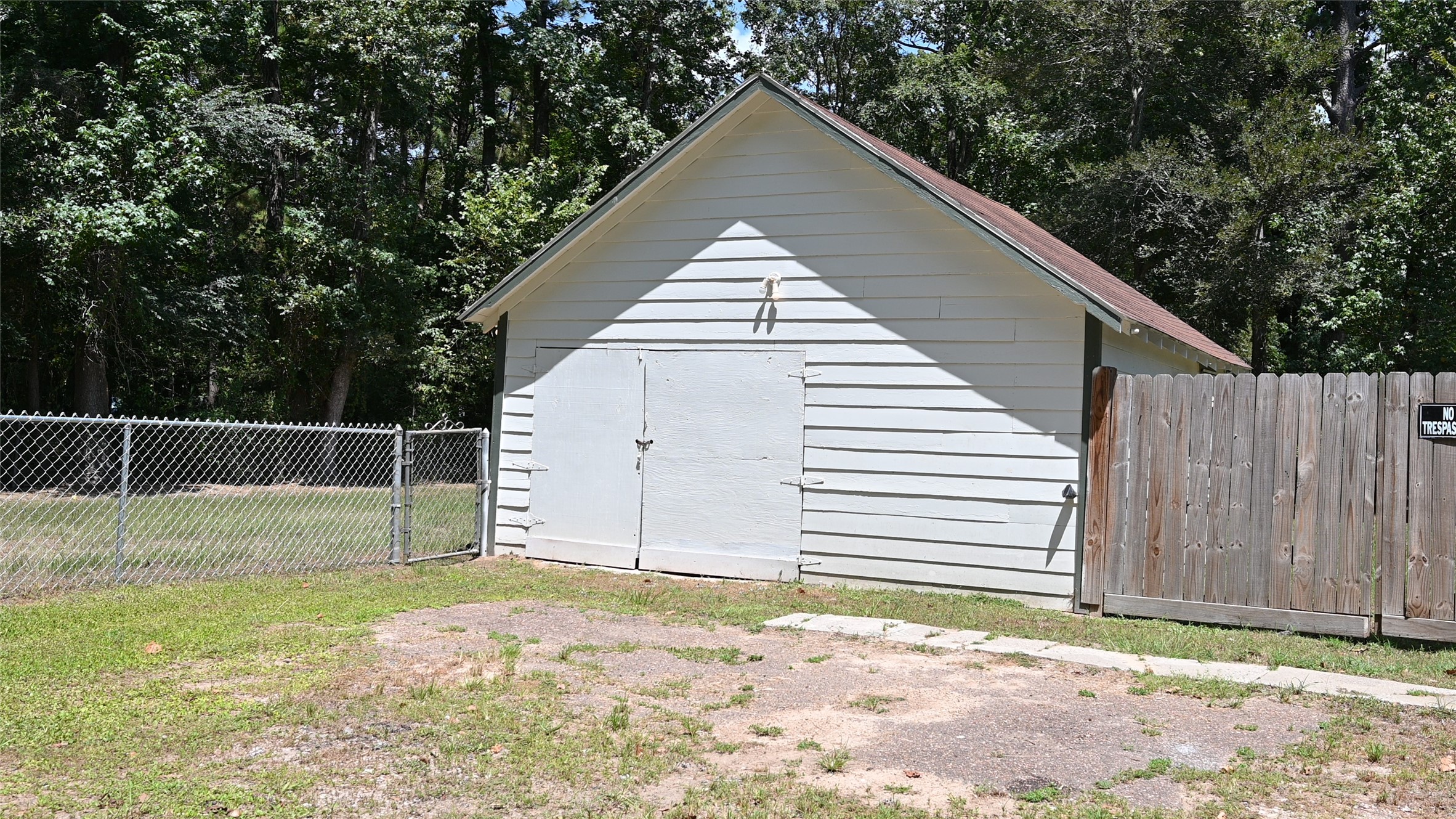 701 Clay Street Property Photo 13