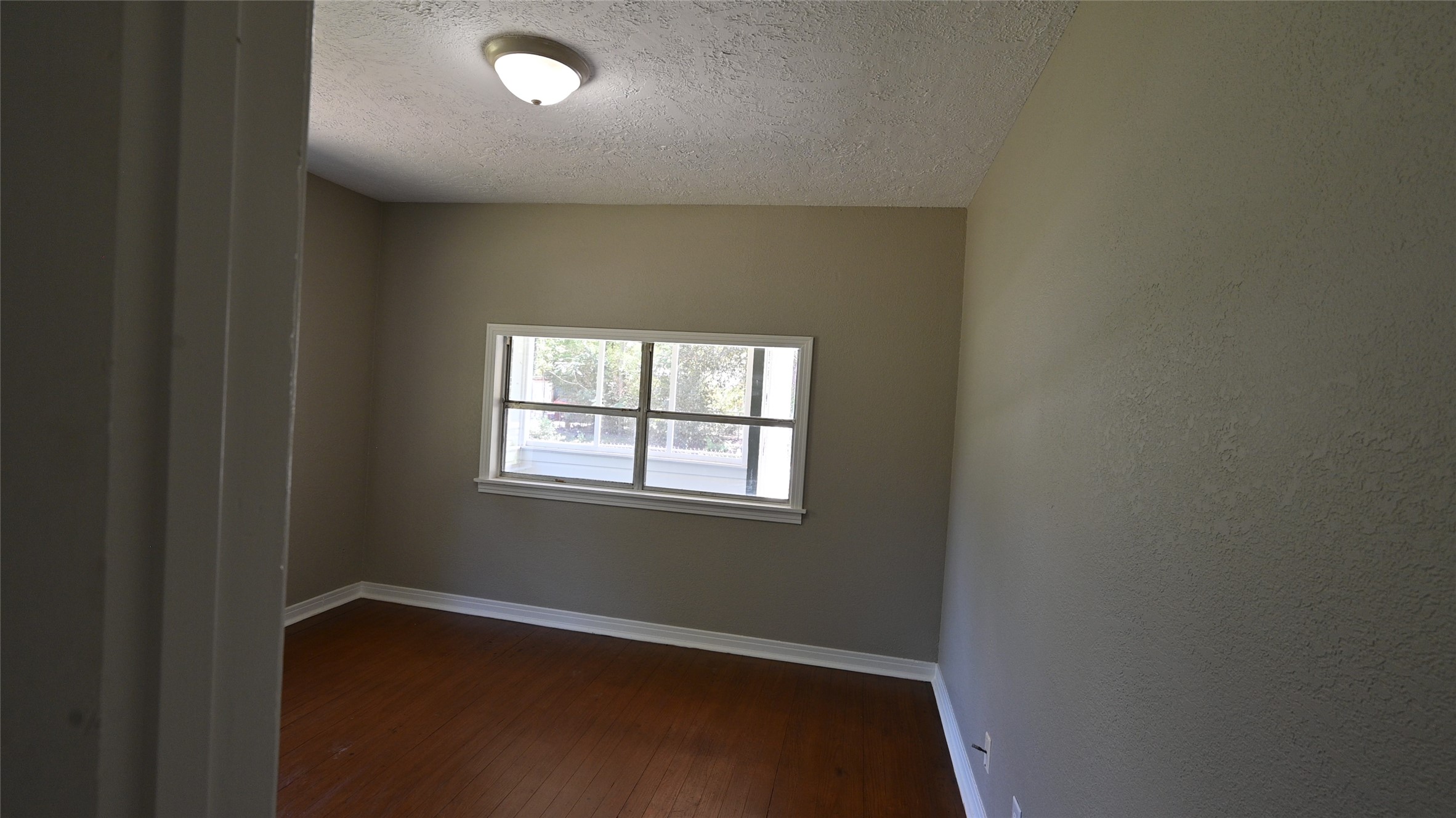 701 Clay Street Property Photo 19