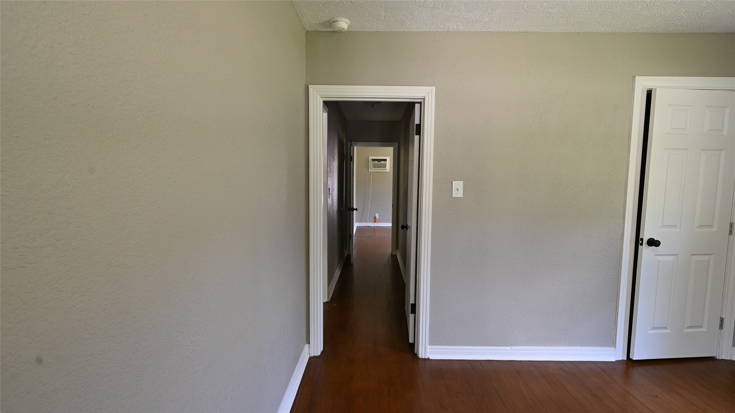 701 Clay Street Property Photo 21
