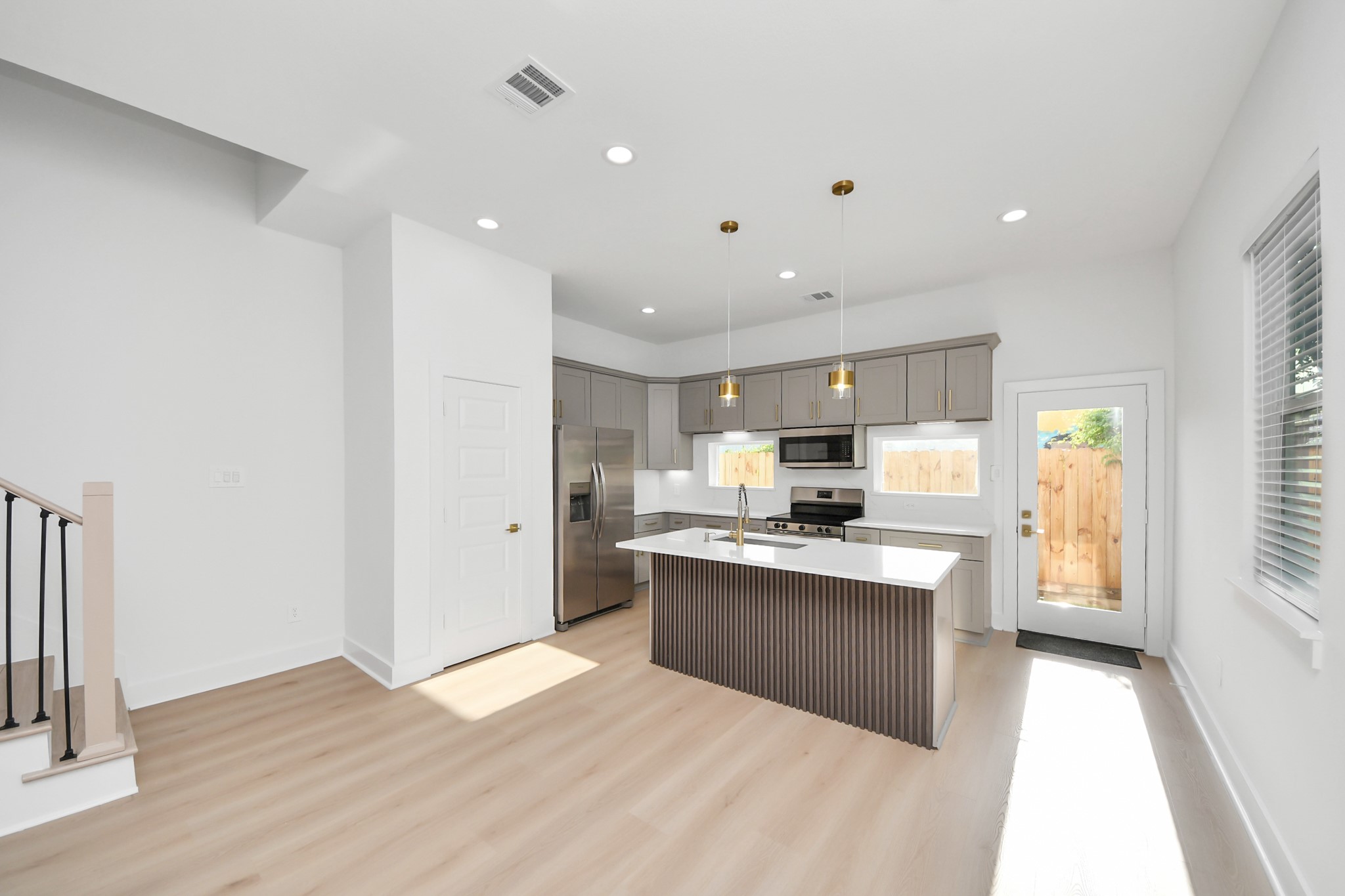 8601 Amadwe Street B Property Photo 12