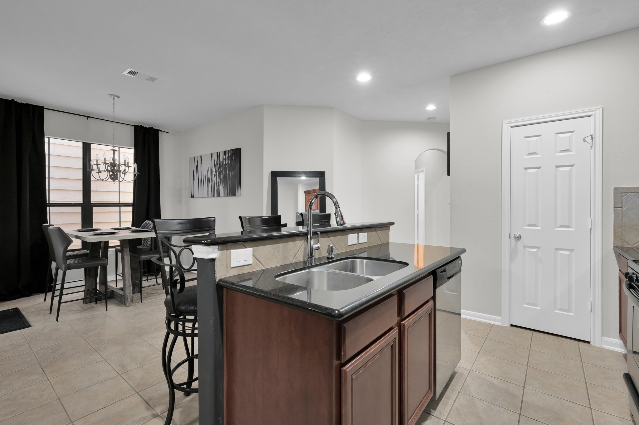 3607 Cedar Flats Lane Property Photo 12