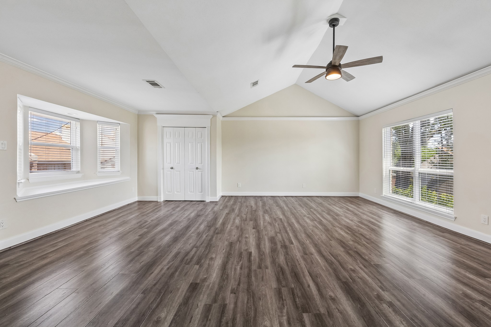 1017 Nantucket Drive A Property Photo 12