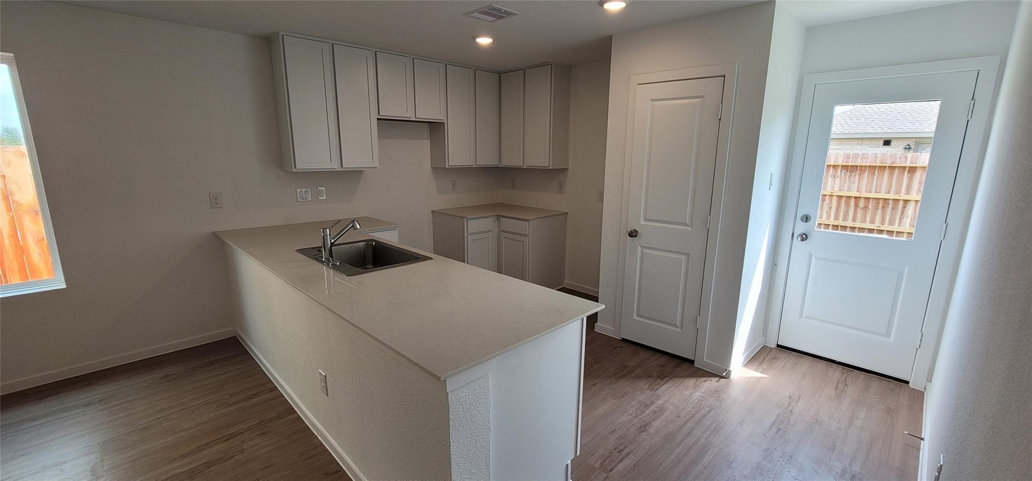 26934 Cherry Plum Lane Property Photo 9