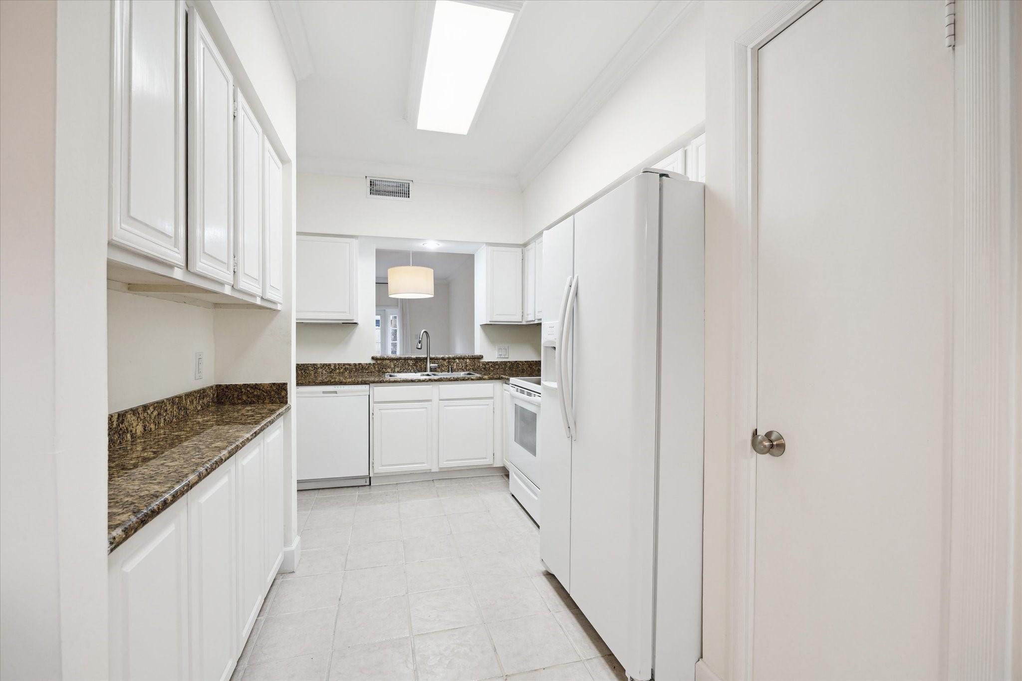 3776 Lake Street Property Photo 5