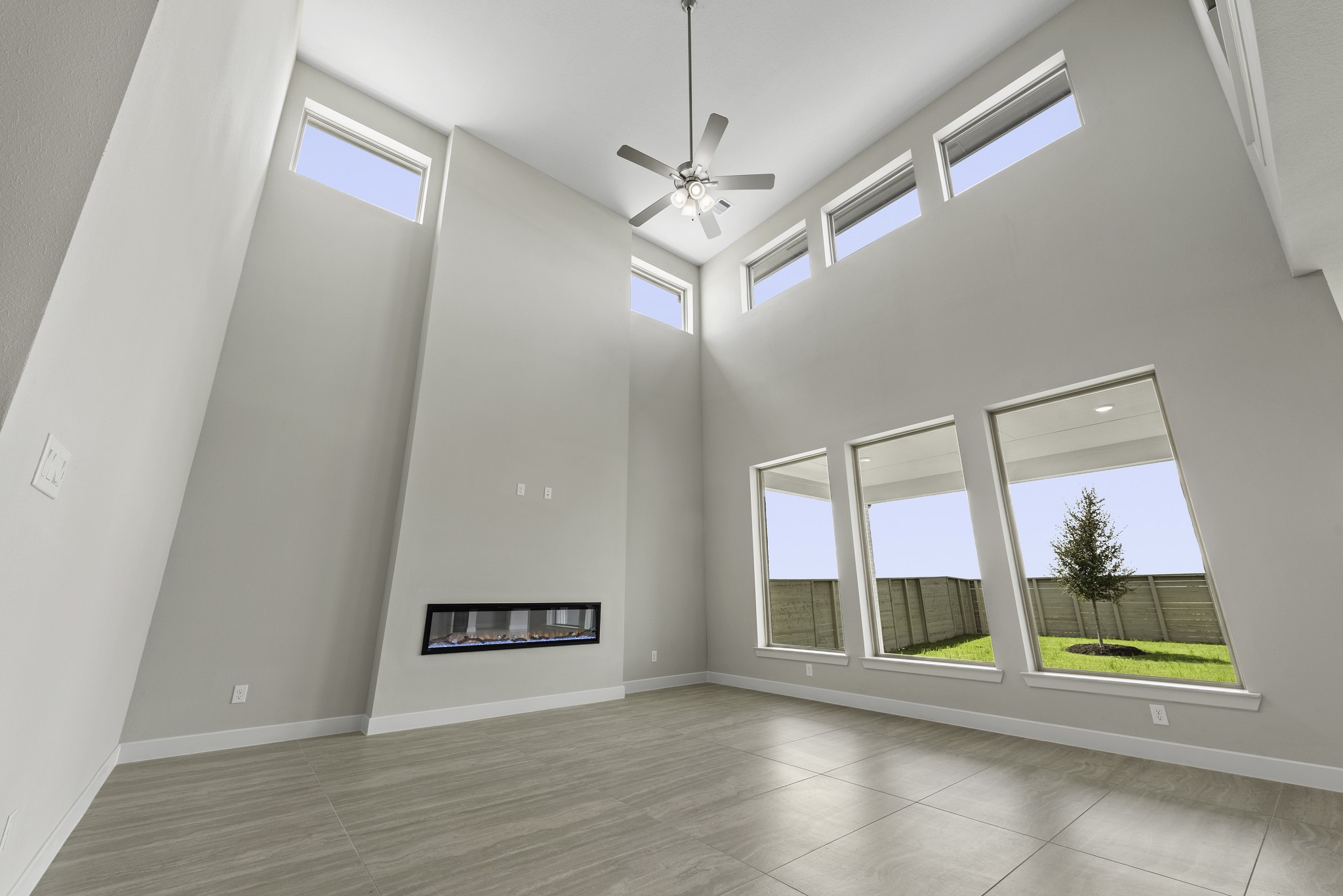 846 Caballos Drive Property Photo 3