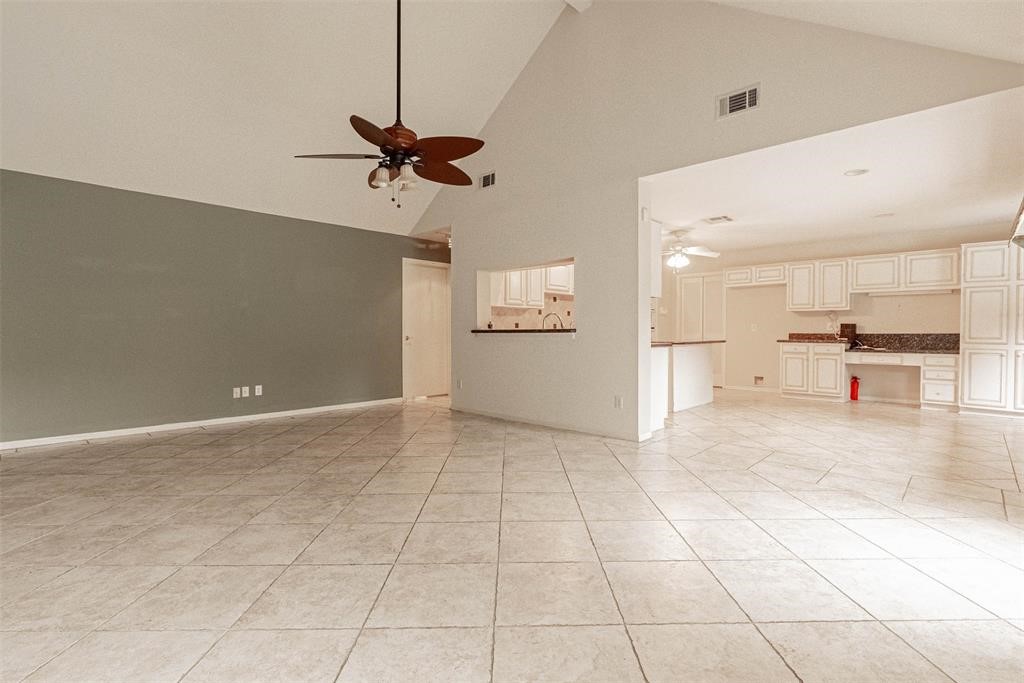 13103 Rincon Drive Property Photo 10