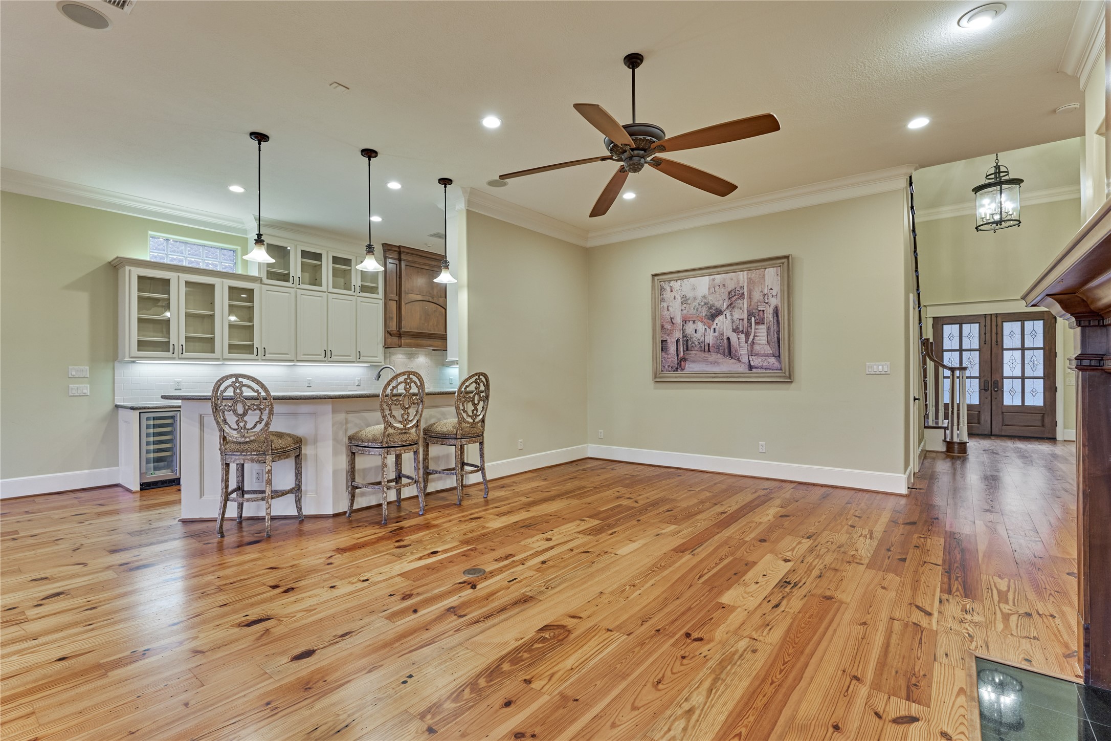 102 Winthrop Harbor S Property Photo 15