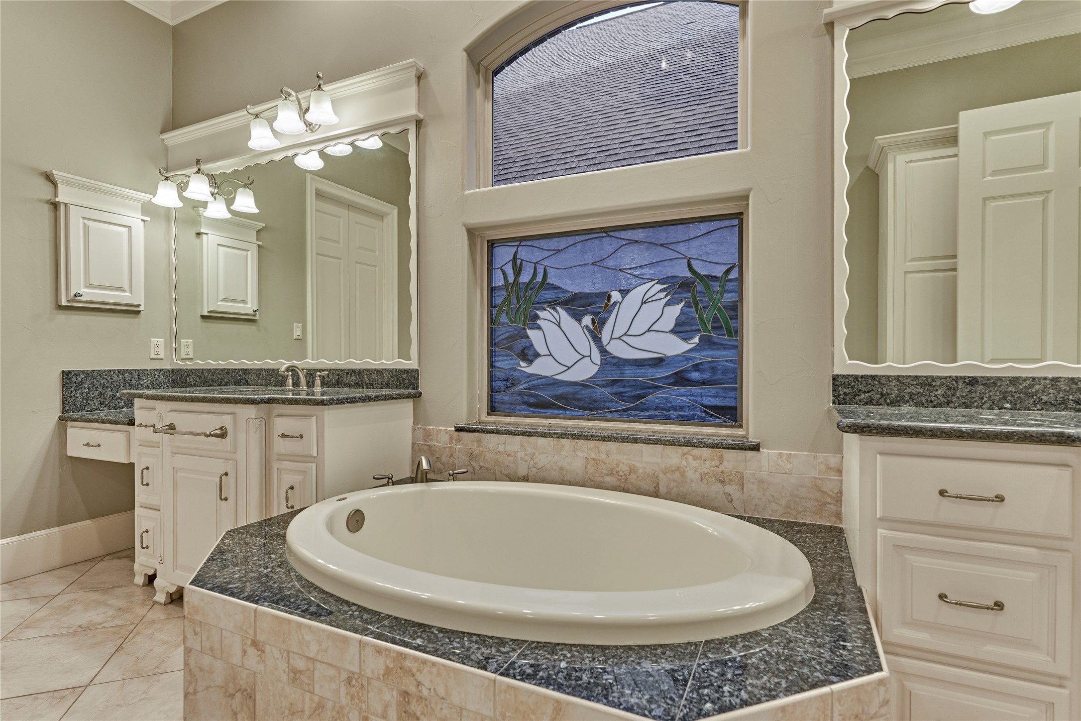102 Winthrop Harbor S Property Photo 30