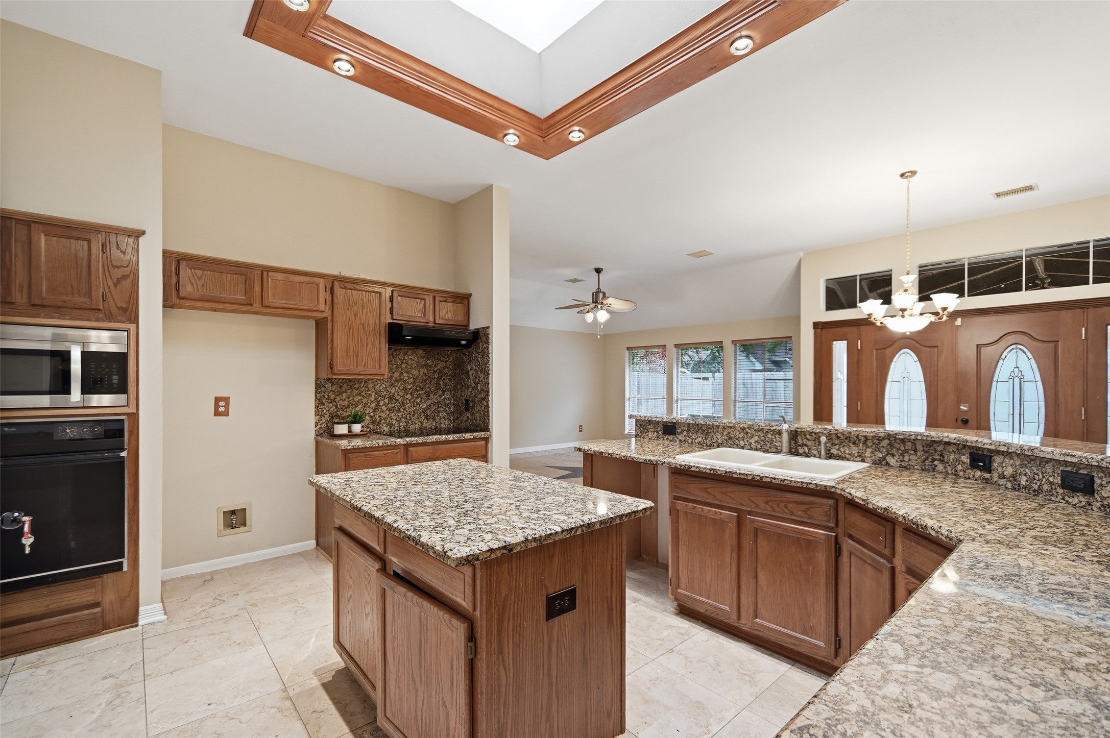 14015 Crown Glen Court Property Photo 16