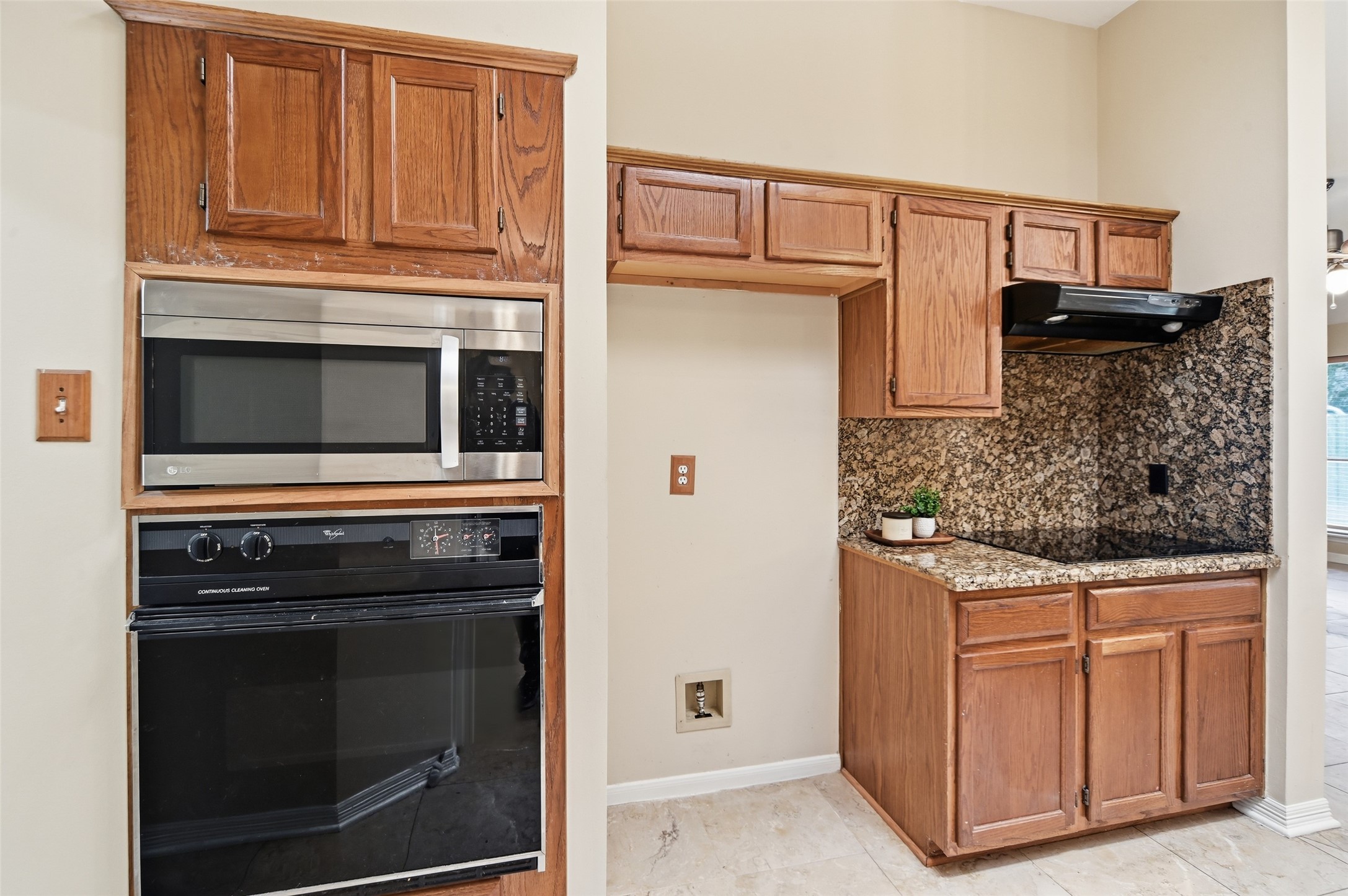 14015 Crown Glen Court Property Photo 19
