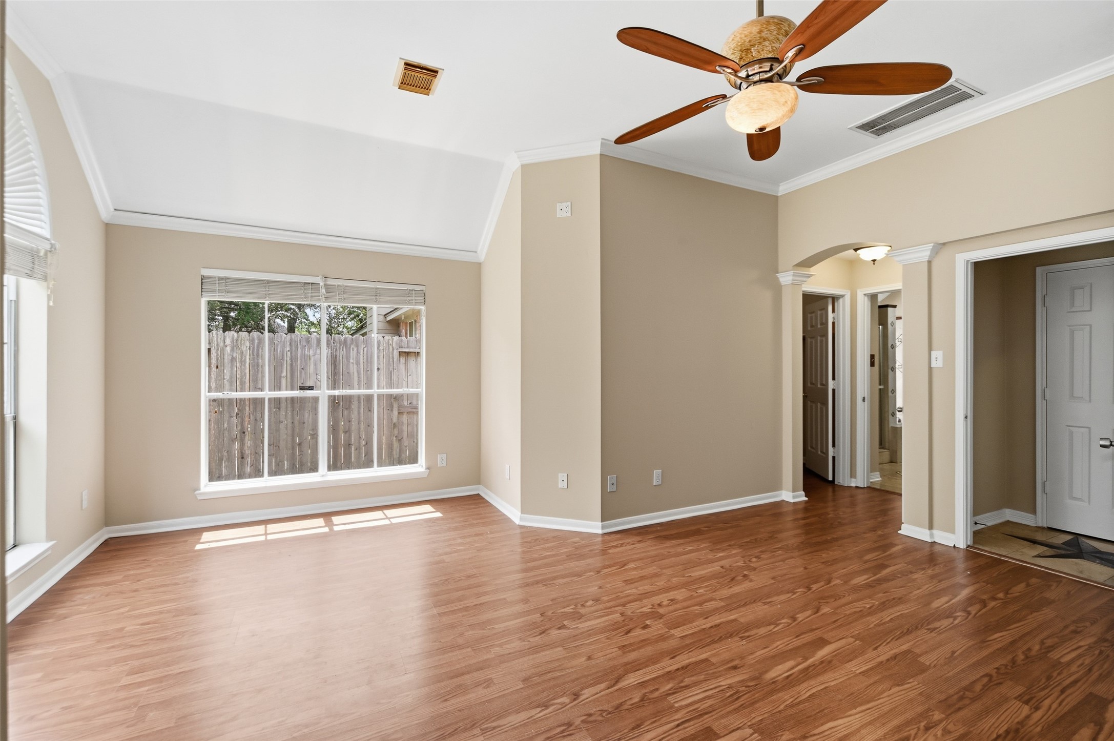 14015 Crown Glen Court Property Photo 27