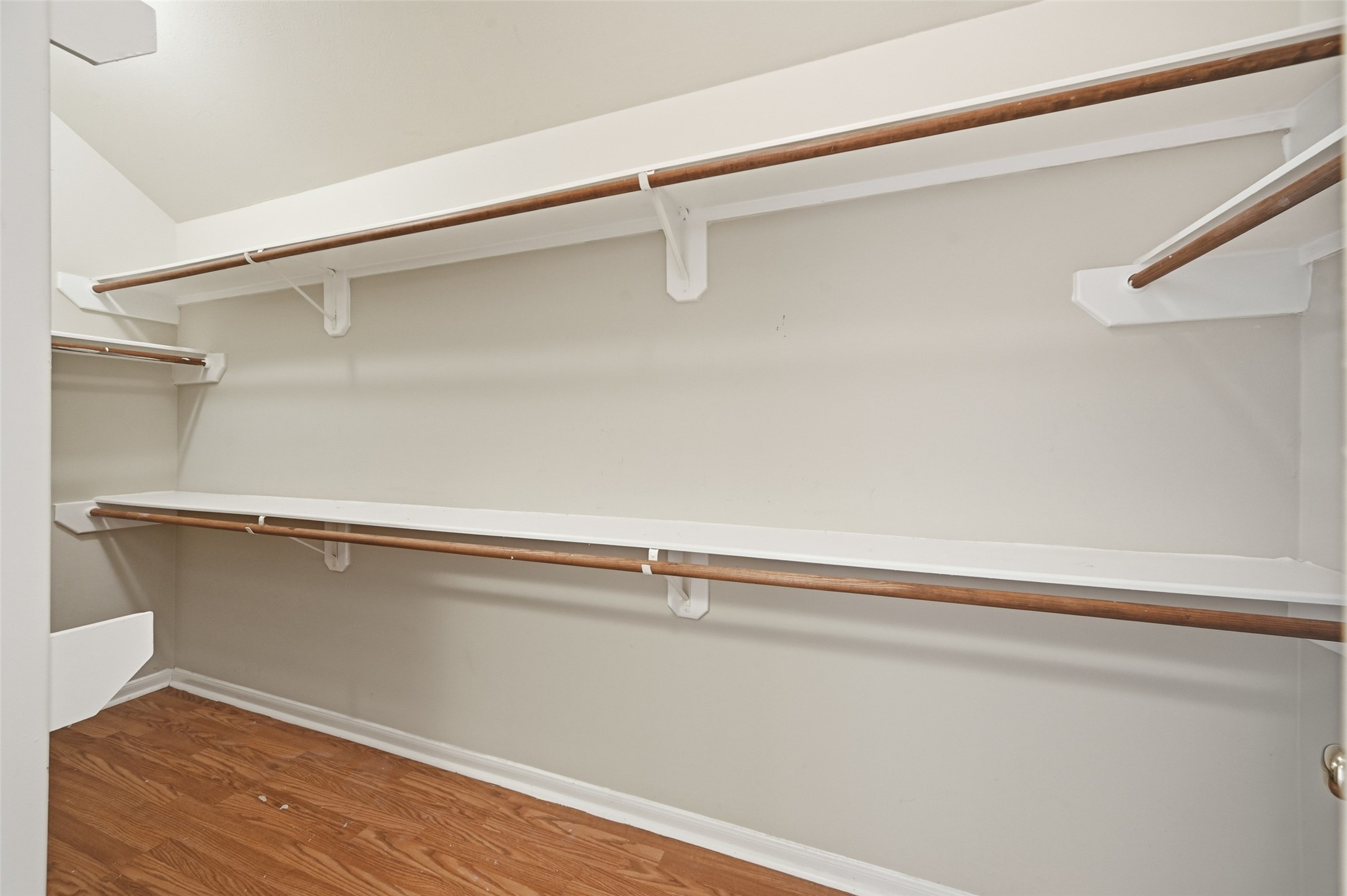 14015 Crown Glen Court Property Photo 32