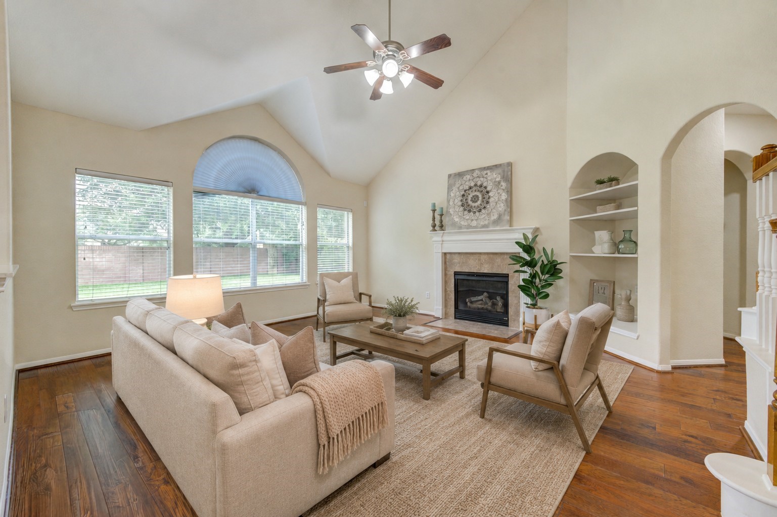7811 Ravens Point Drive Property Photo 4