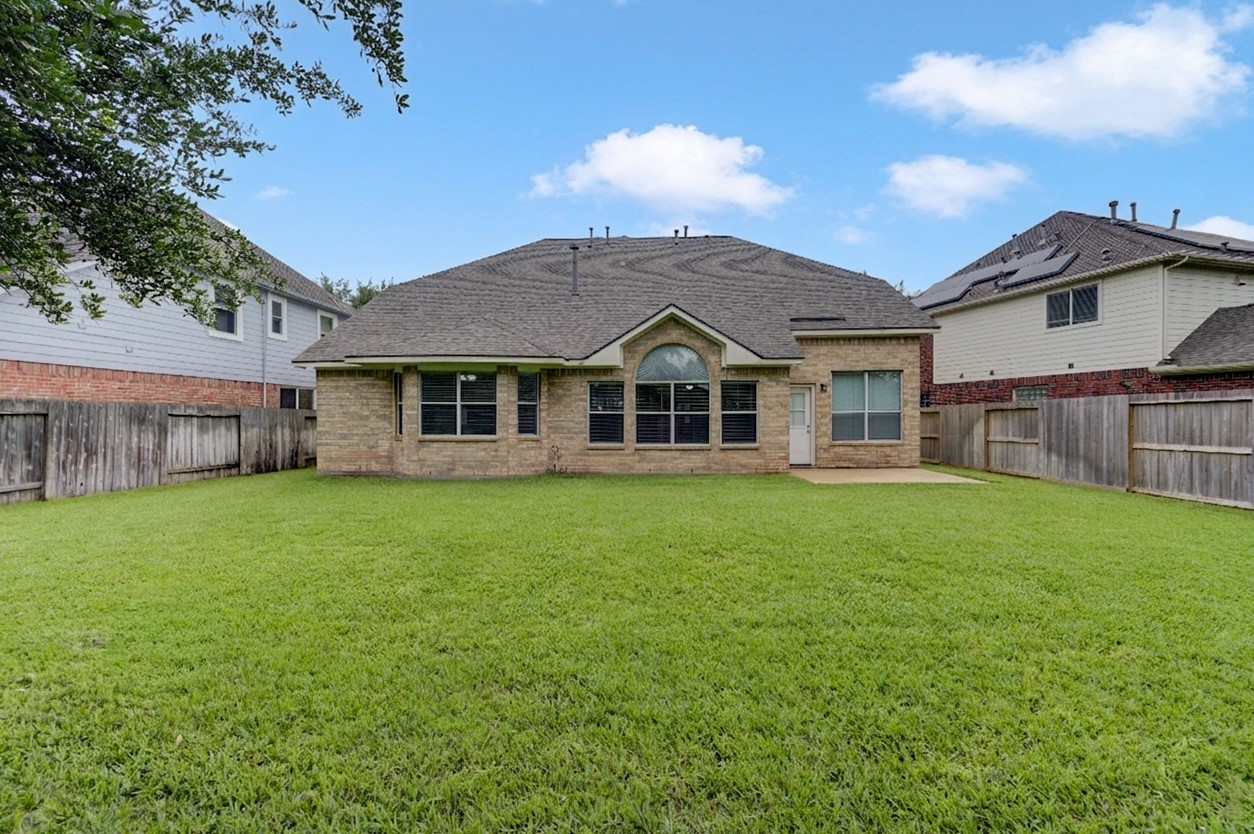 7811 Ravens Point Drive Property Photo 22
