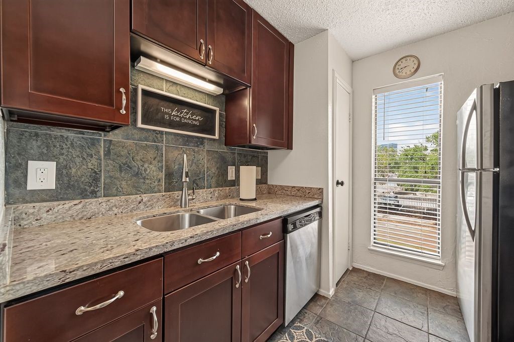 7900 N Stadium Drive 258 Property Photo 8