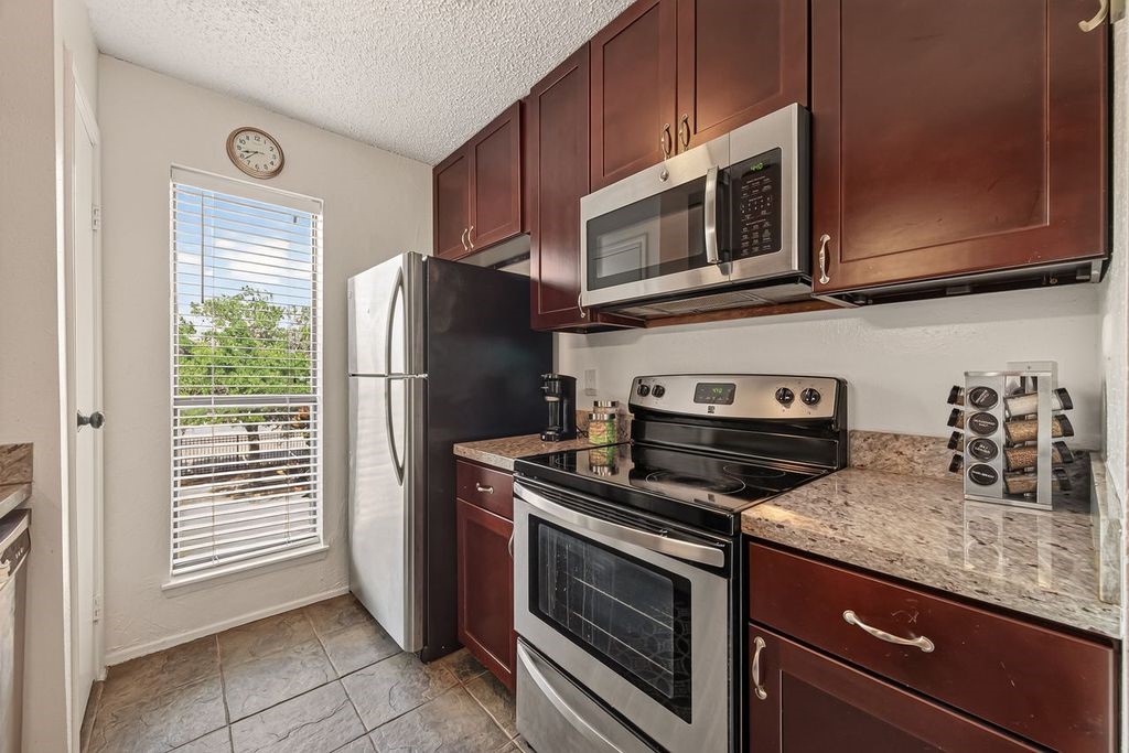 7900 N Stadium Drive 258 Property Photo 10