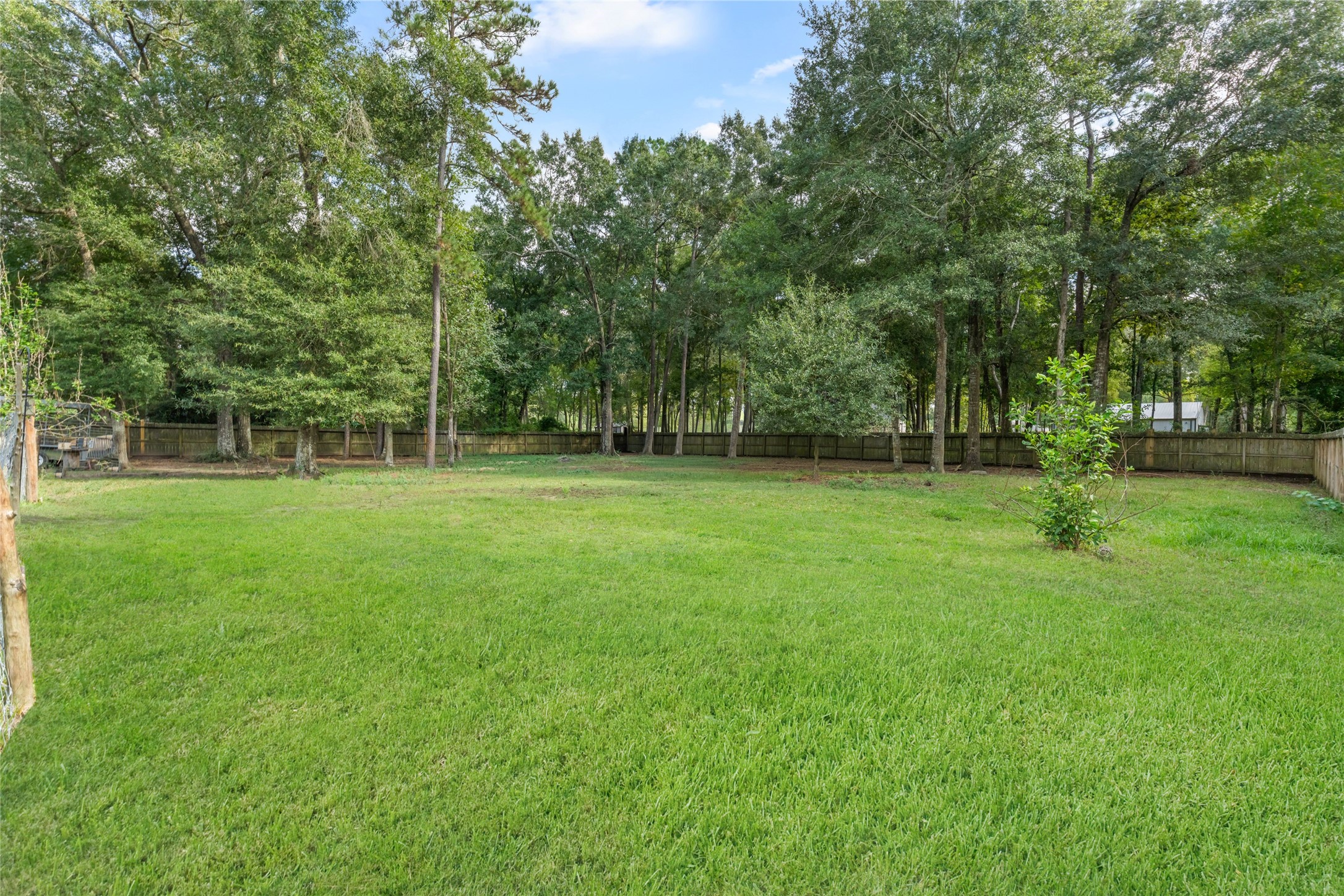 818 Commons Lake Edge Drive Property Photo 25