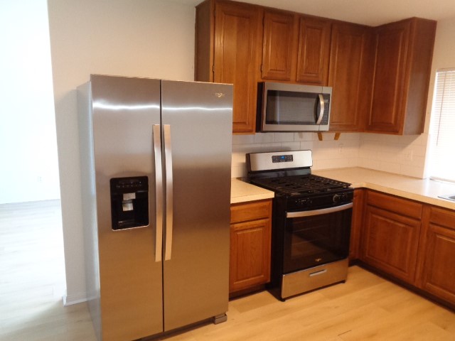 17631 Seven Pines Drive Property Photo 4