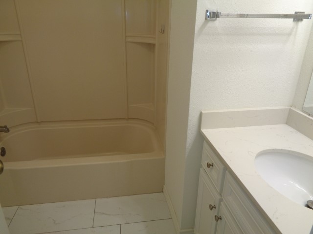 17631 Seven Pines Drive Property Photo 23