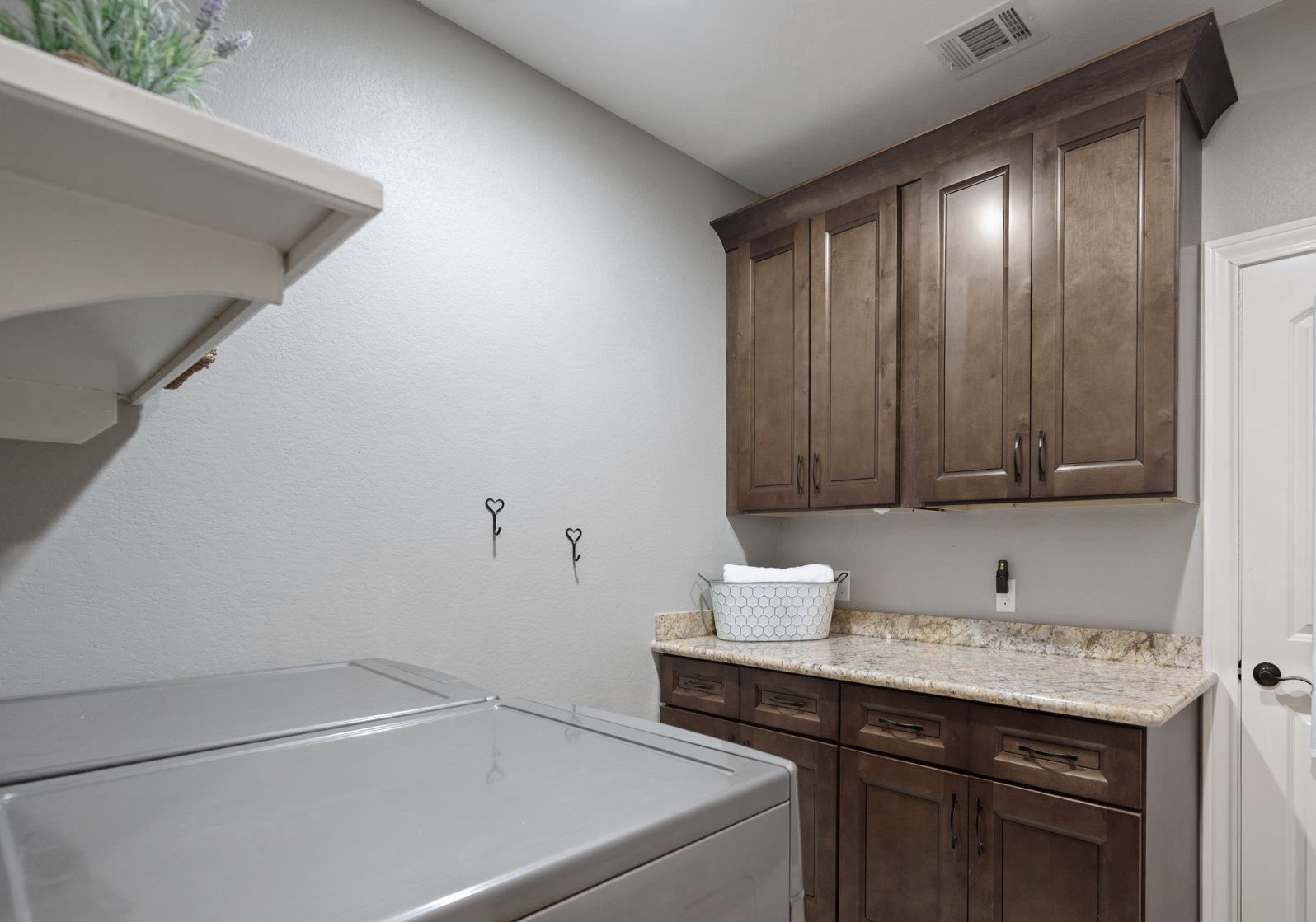 120 April Wind Drive E Property Photo 18