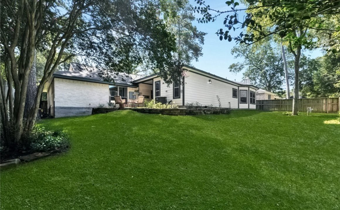 120 April Wind Drive E Property Photo 31