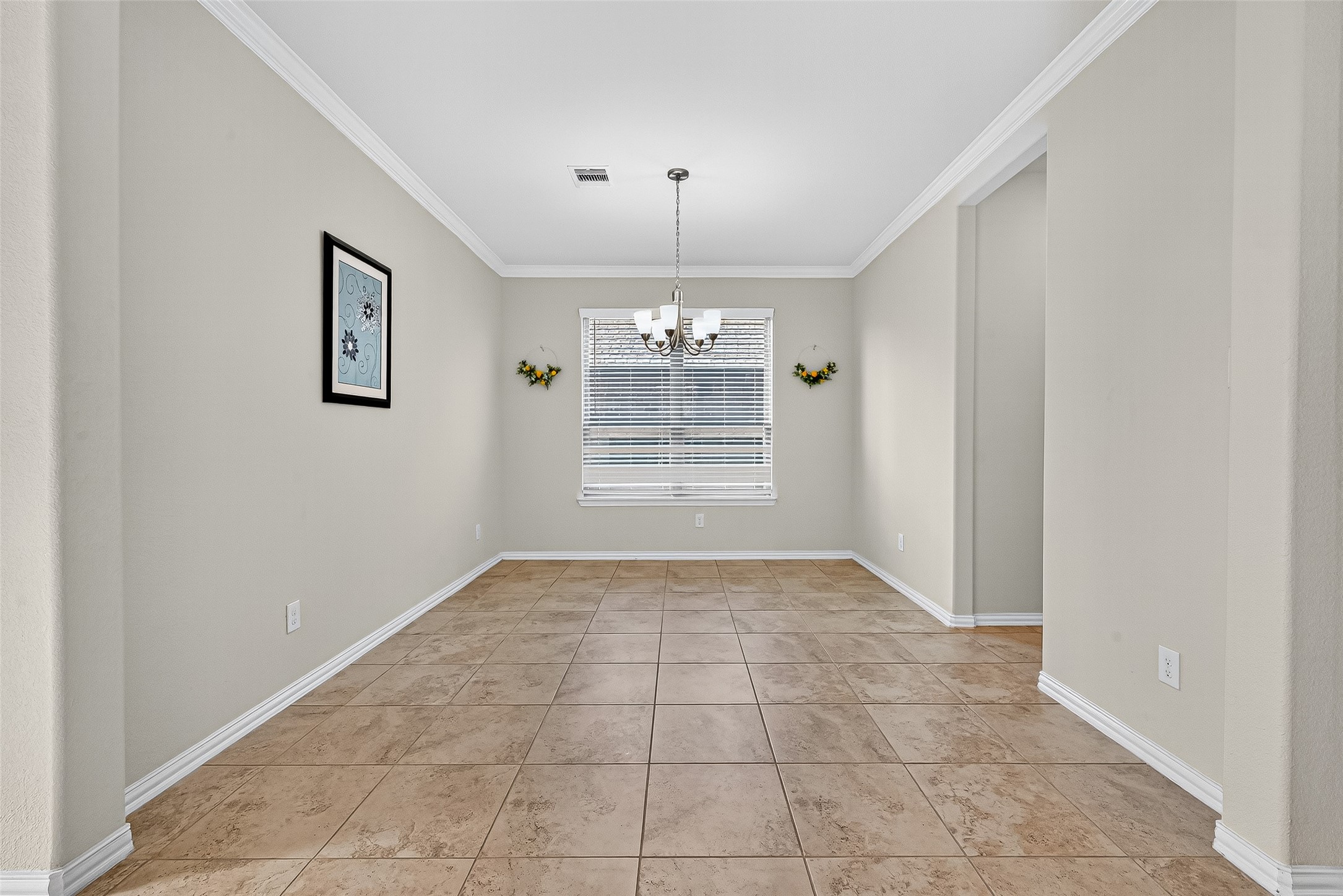 10519 Forfar Lane Property Photo 6