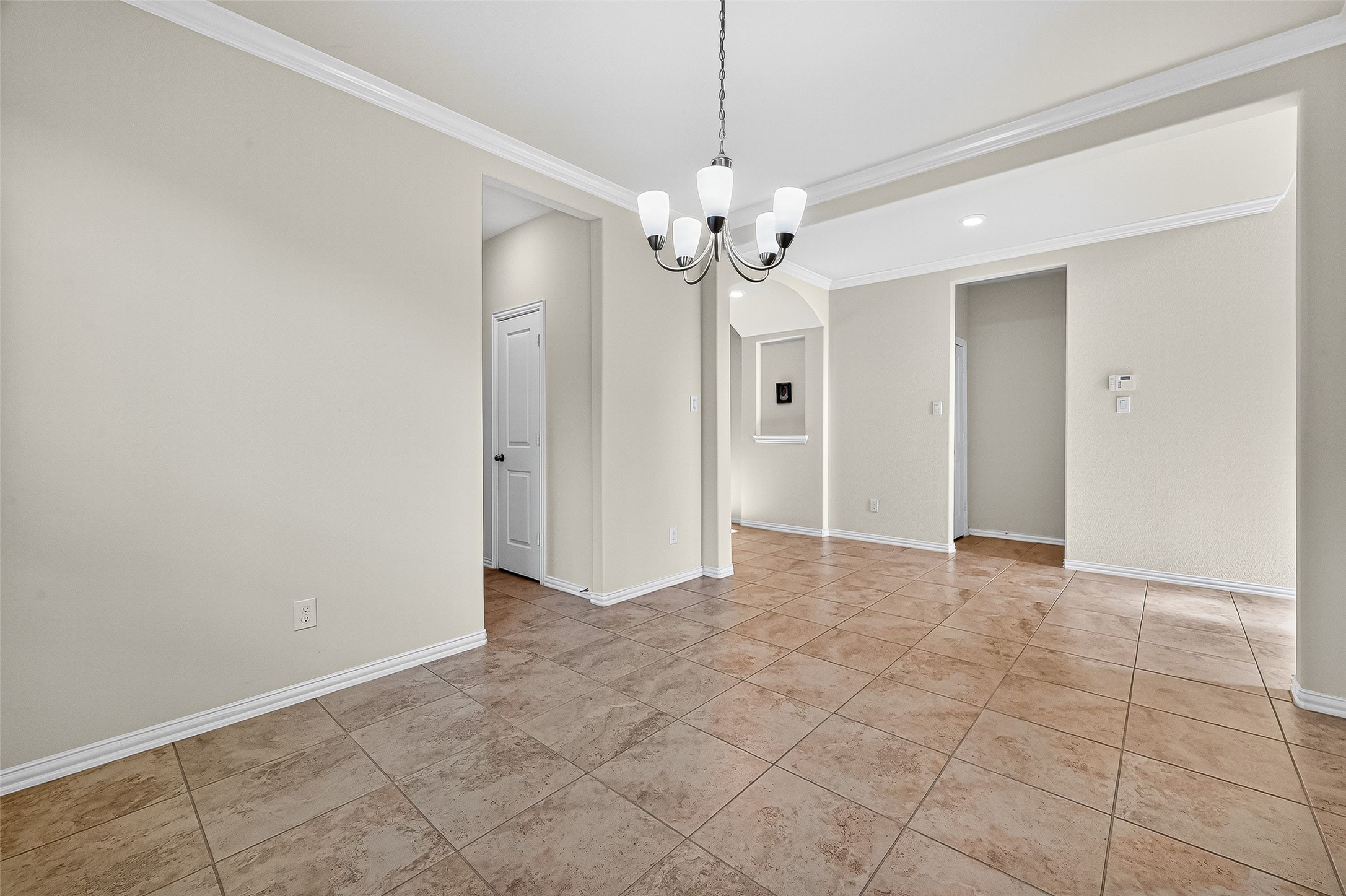 10519 Forfar Lane Property Photo 7