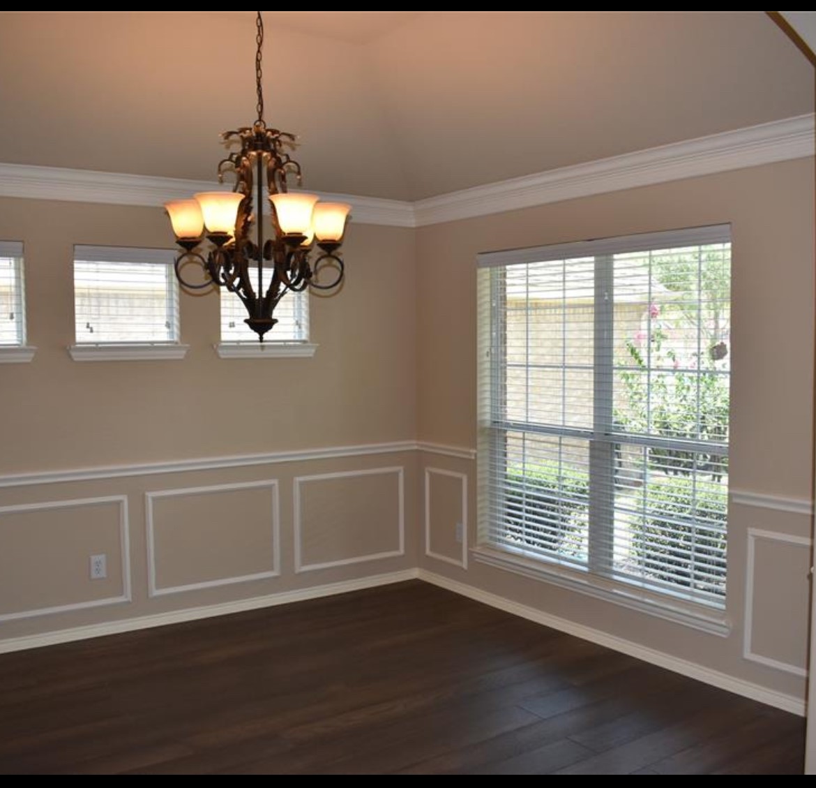 29806 S Legends Village Circle Circle Property Photo 7