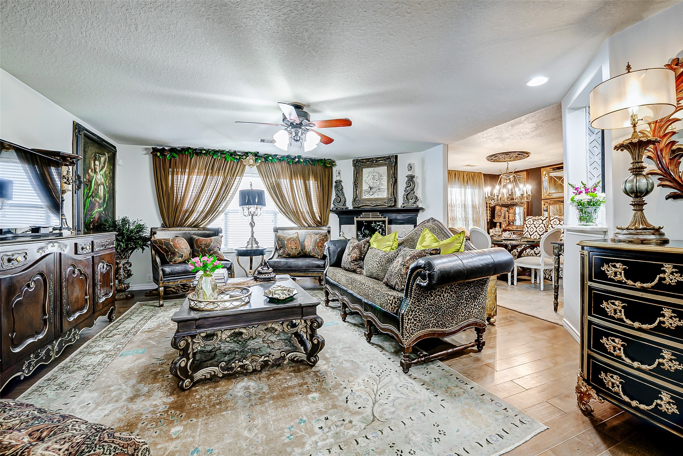 13600 Breton Ridge Street 25b Property Photo 8