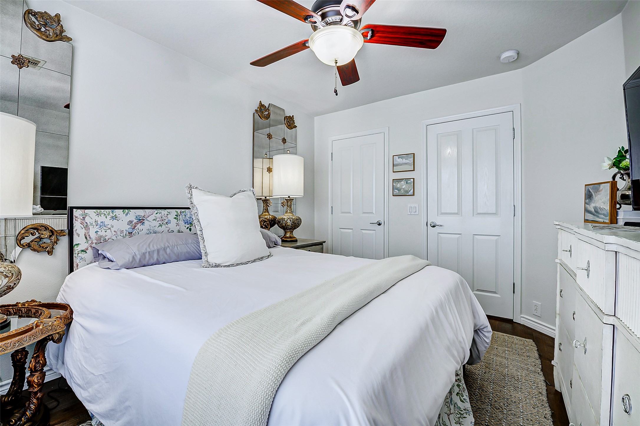 13600 Breton Ridge Street 25b Property Photo 28