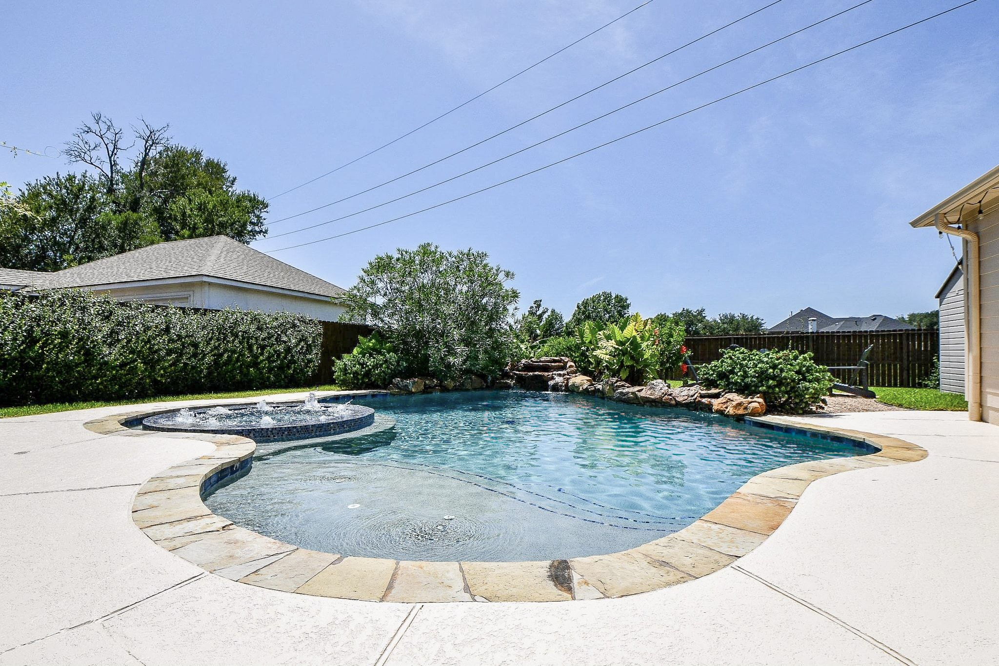 2227 Upland Park Drive Property Photo 32