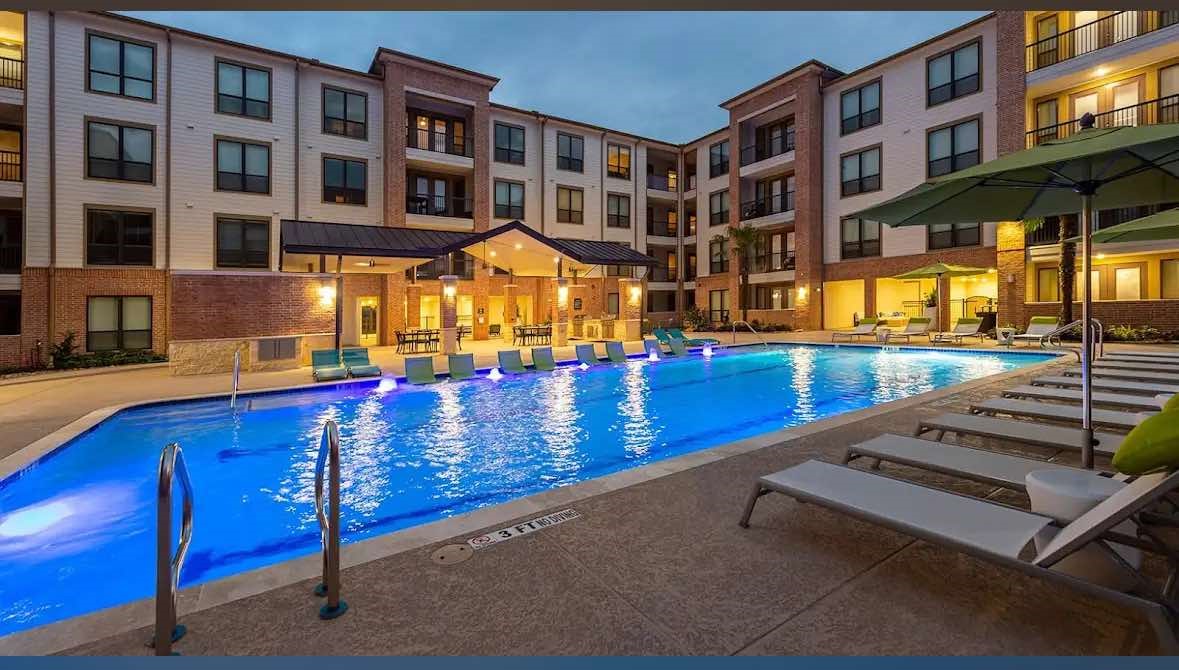 7204 Town Center Boulevard A1 Property Photo 3