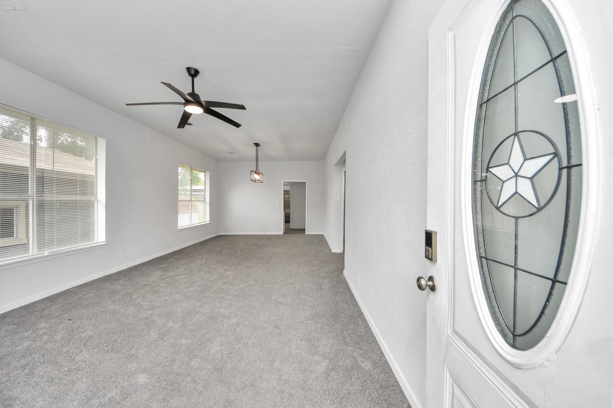 114 N Holmes Street Property Photo 4