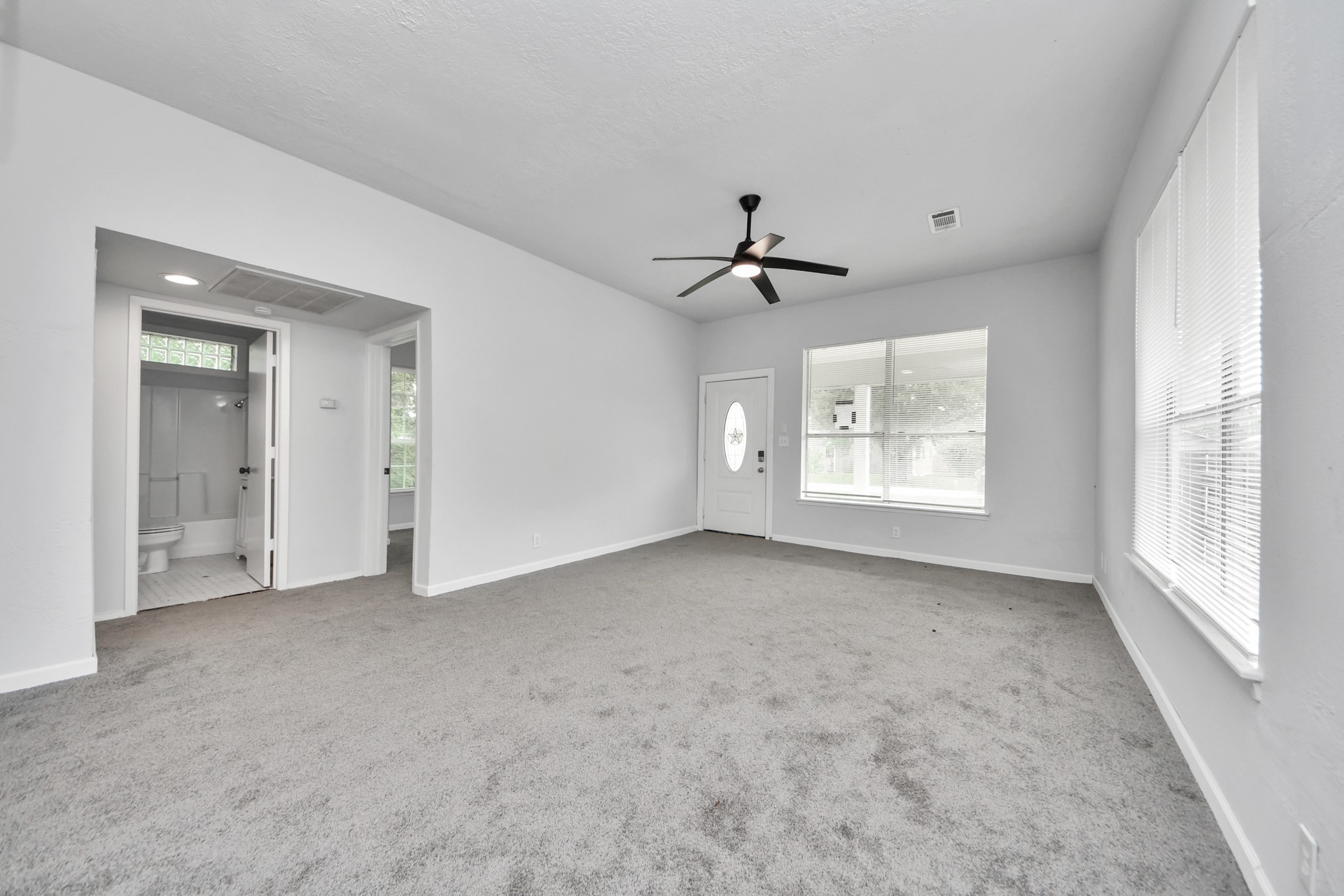 114 N Holmes Street Property Photo 7
