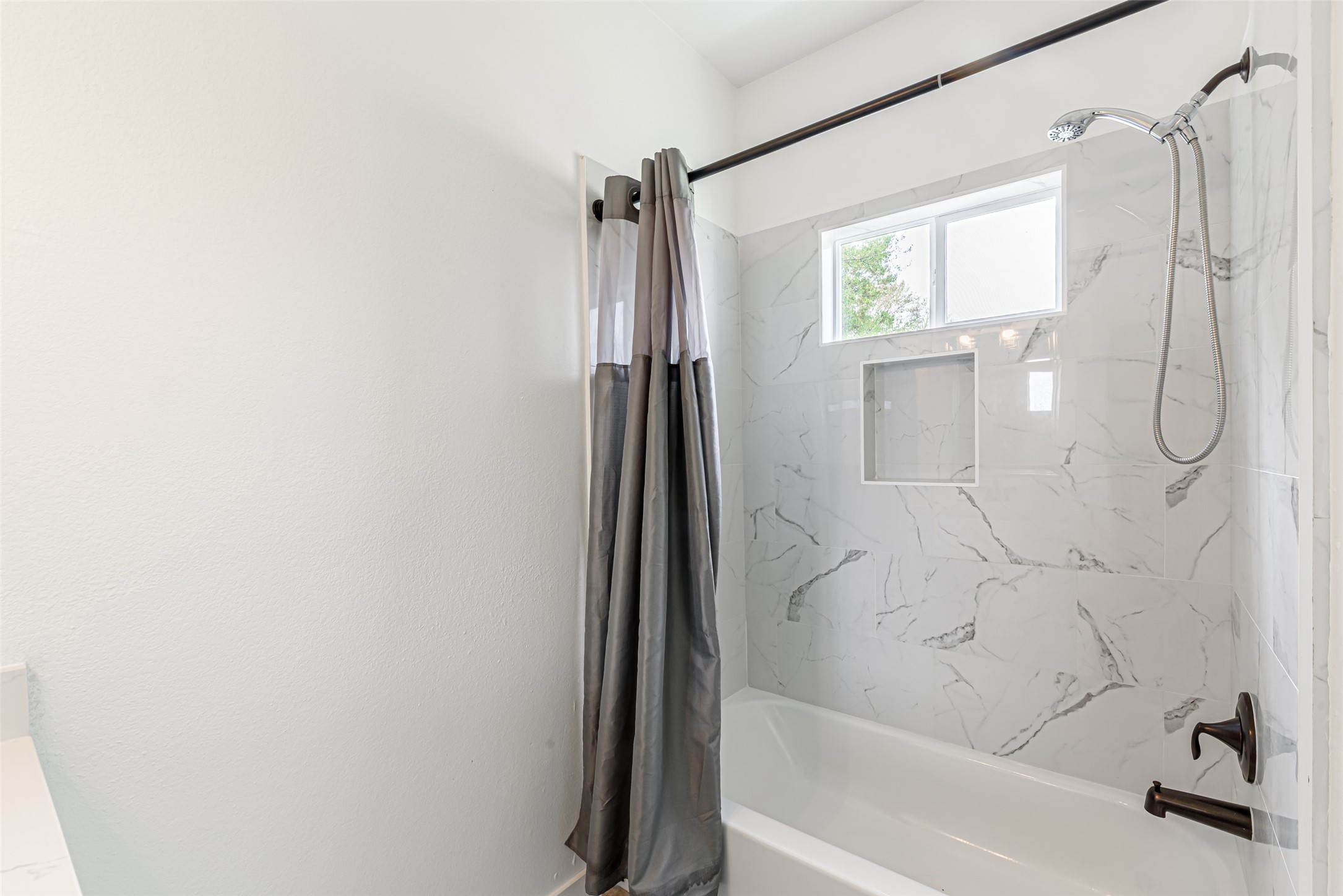 1273 Dewalt Street Property Photo 27