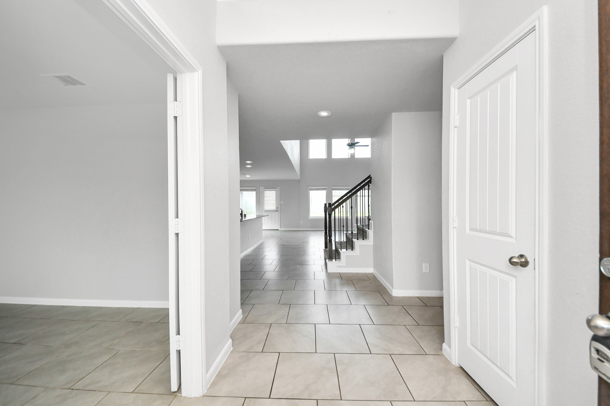 18319 Pin Oak Lake Drive Property Photo 16
