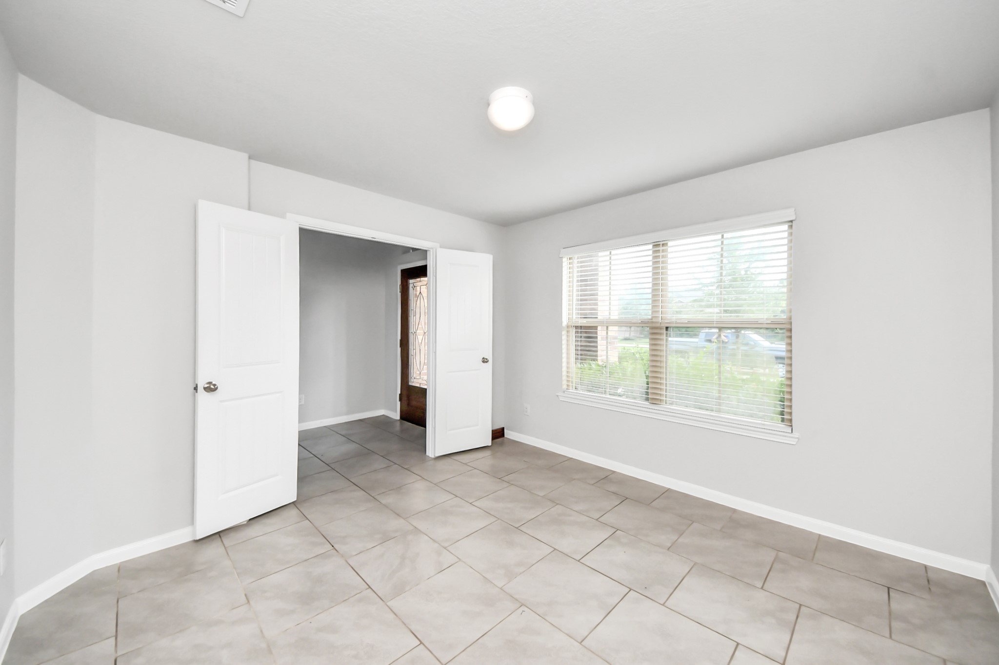 18319 Pin Oak Lake Drive Property Photo 29
