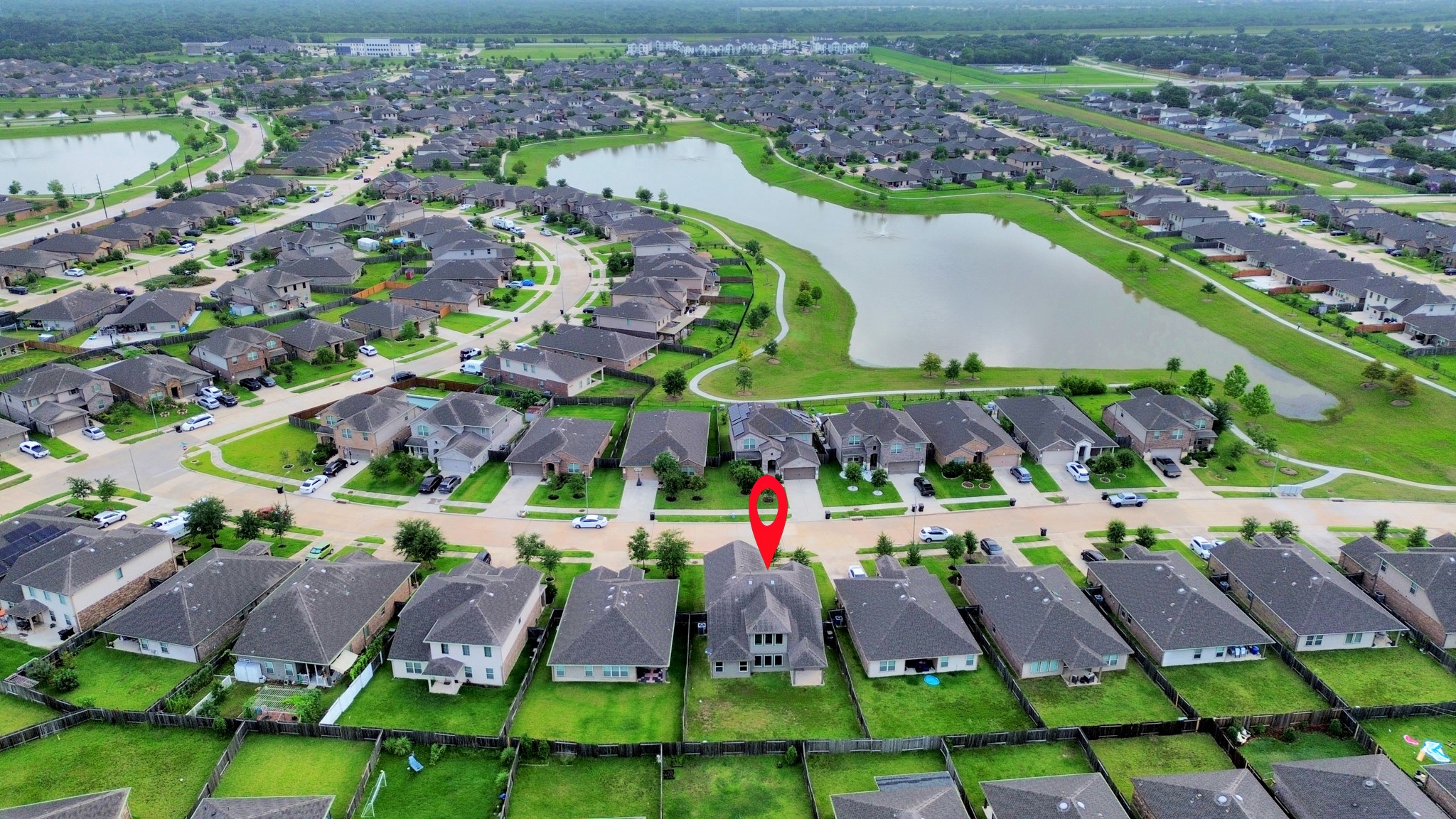 18319 Pin Oak Lake Drive Property Photo 33