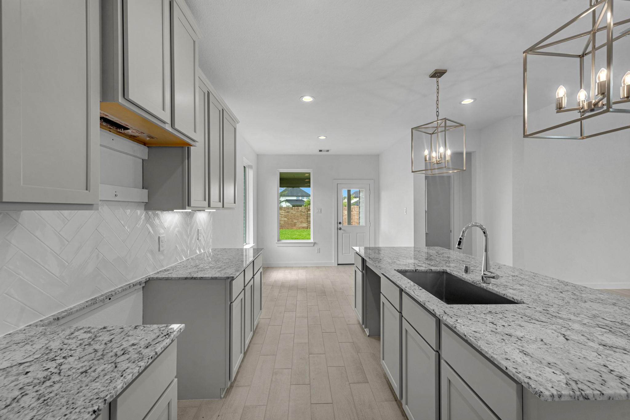3122 Everwood Trail Property Photo 4